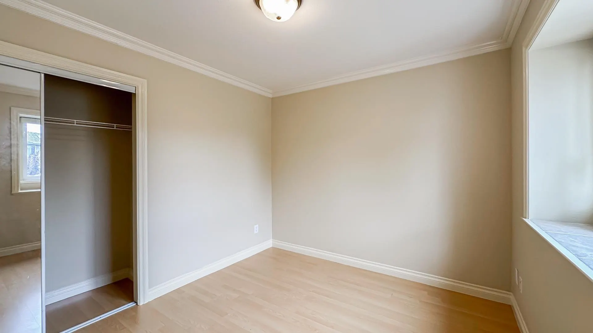 6577 Aubrey Street