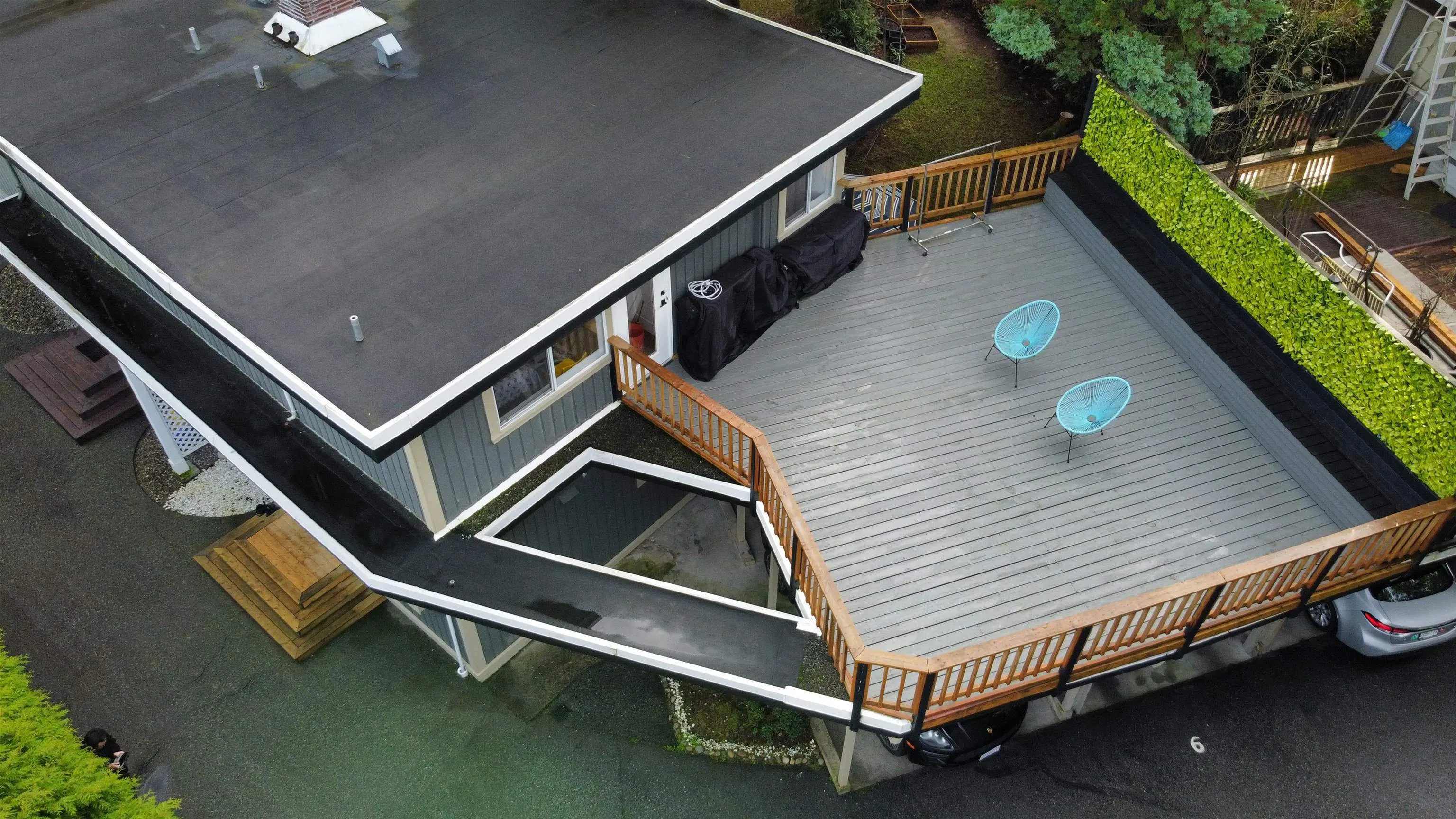 8 Glenmore Drive