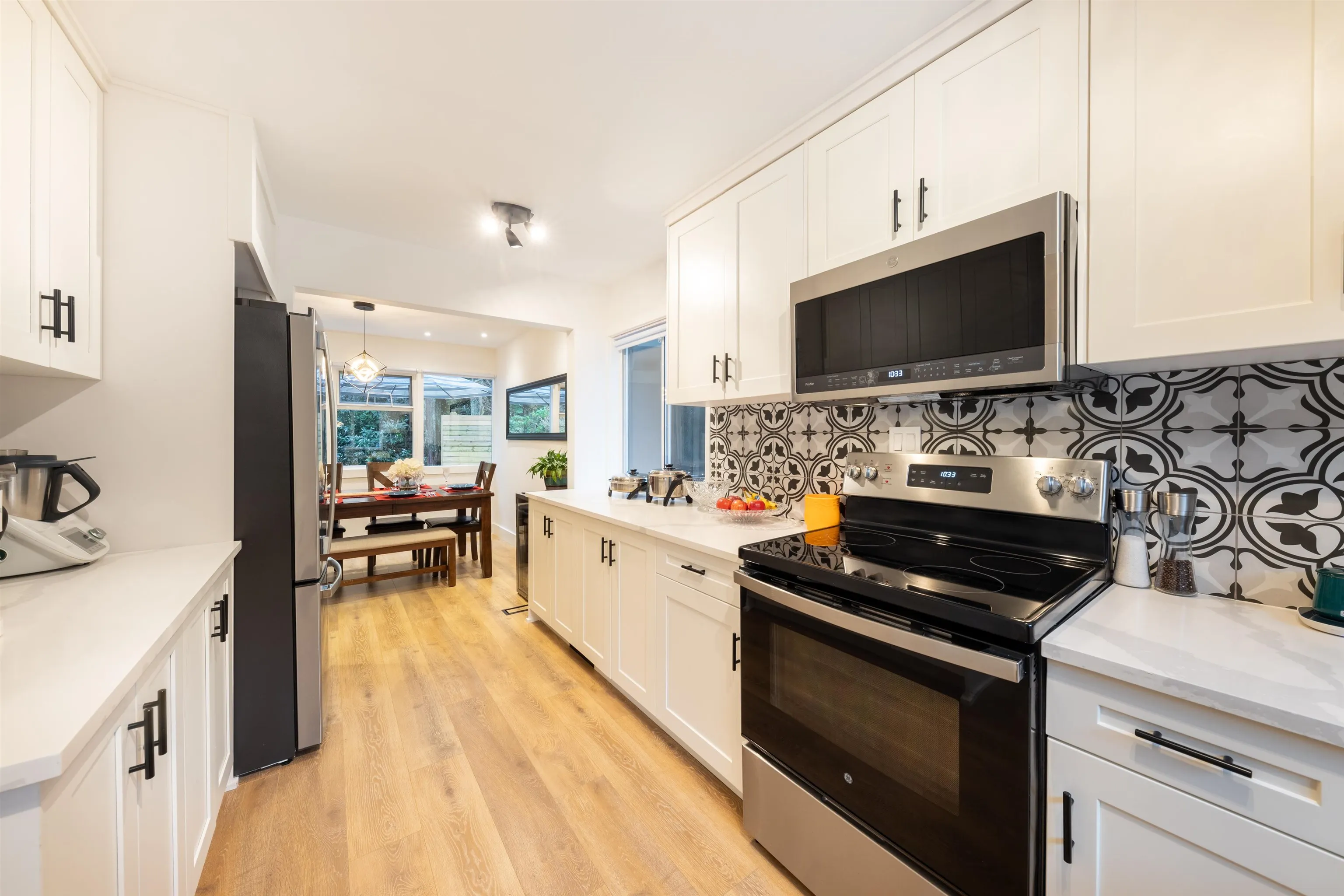 8 Glenmore Drive