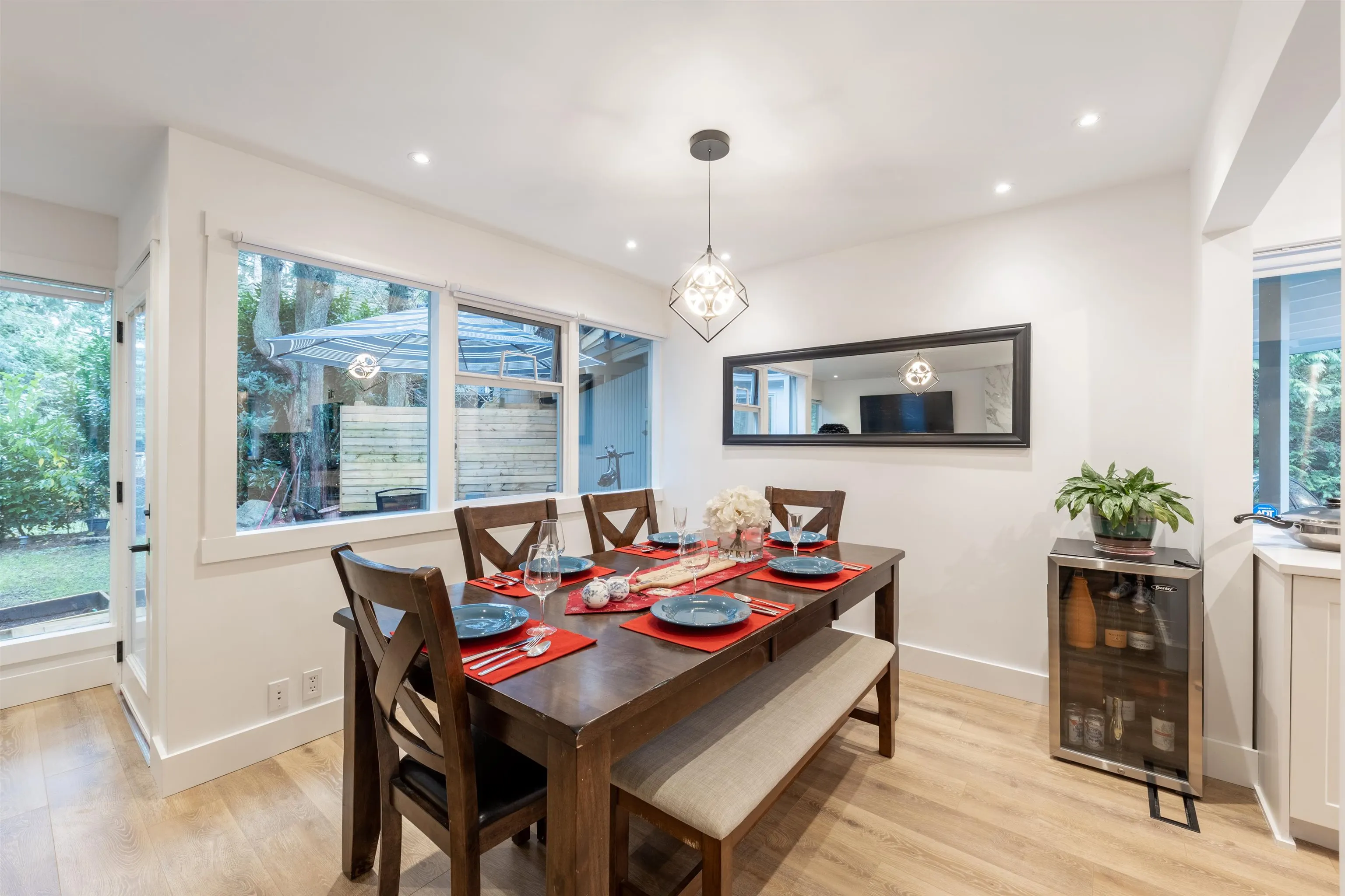 8 Glenmore Drive