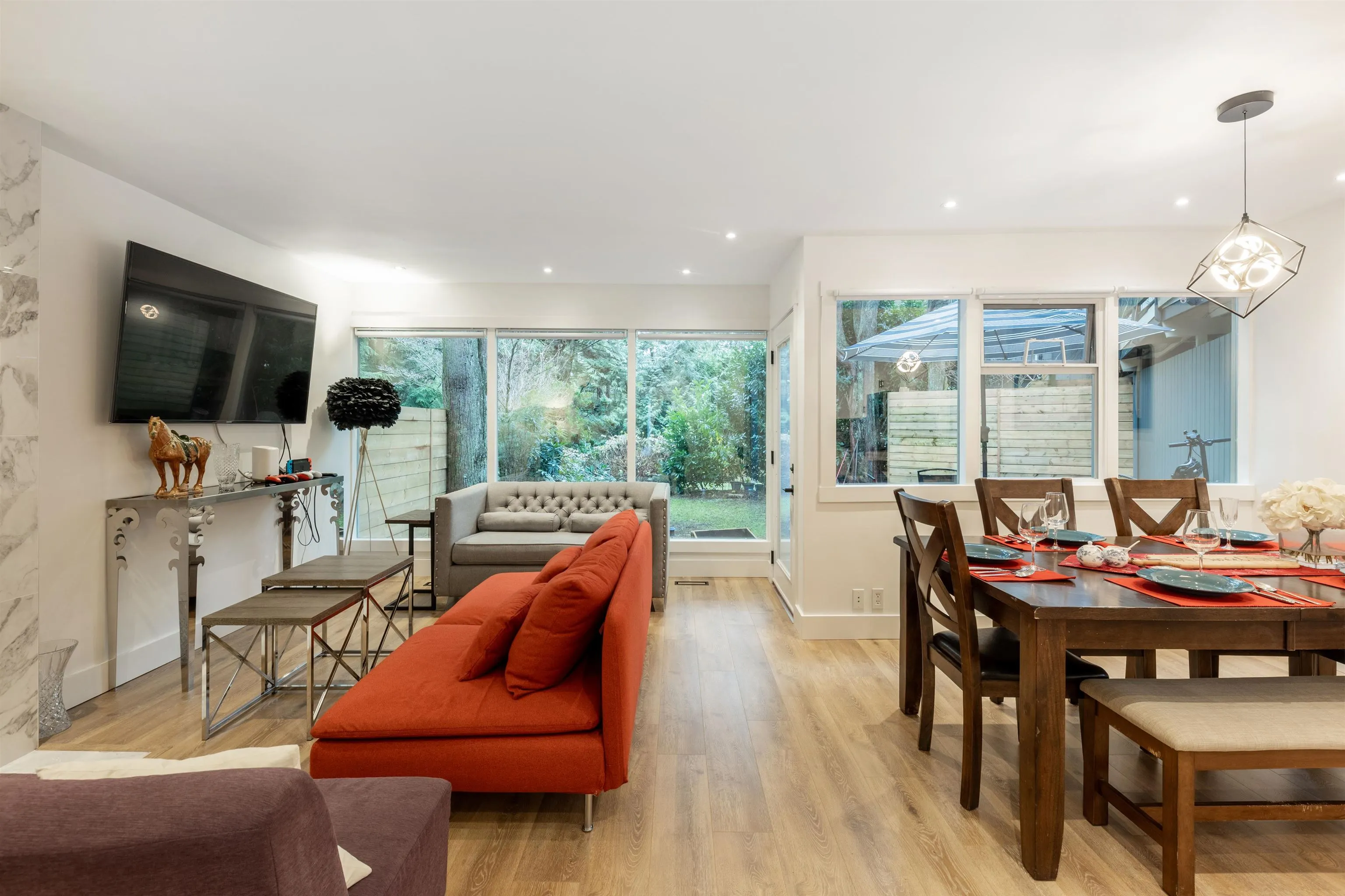 8 Glenmore Drive