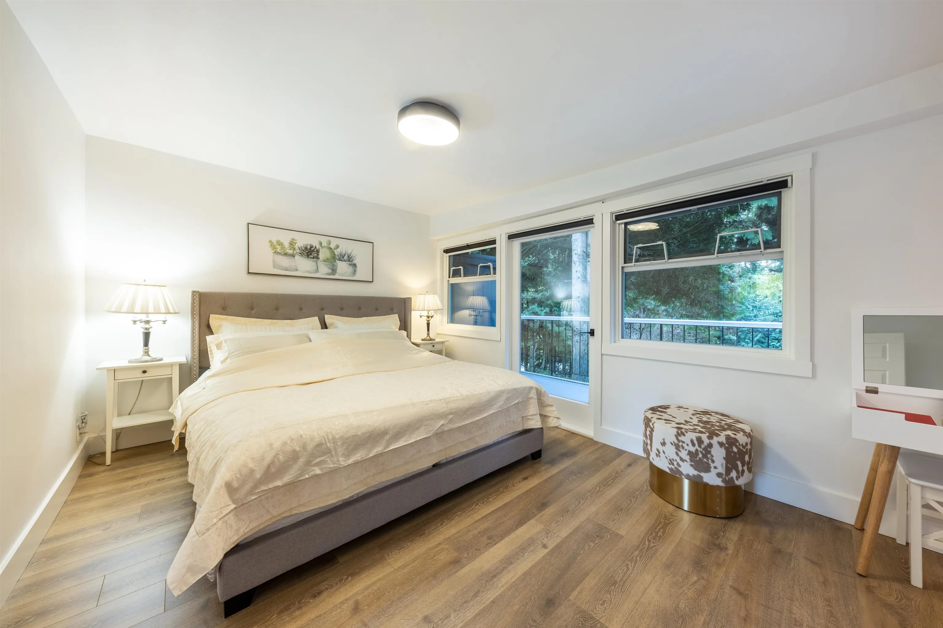 8 Glenmore Drive