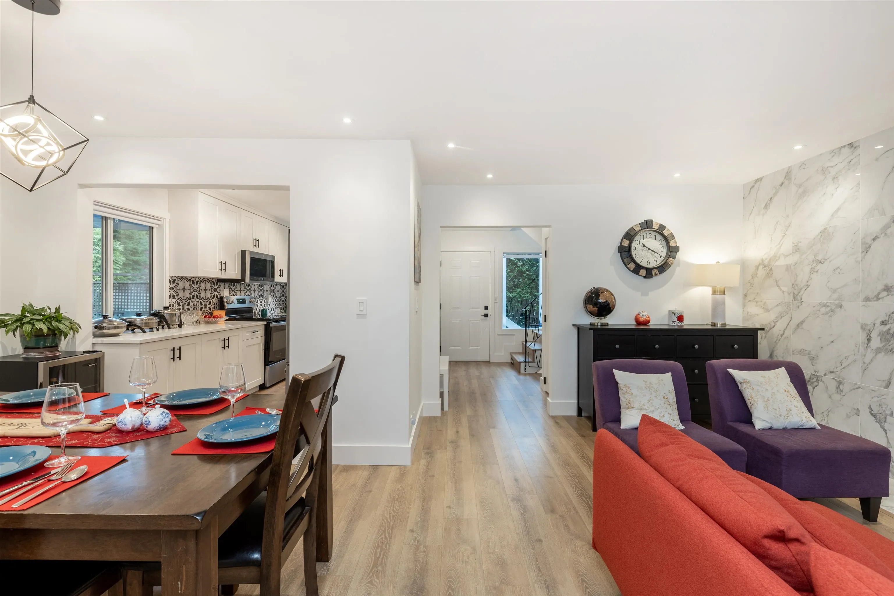 8 Glenmore Drive