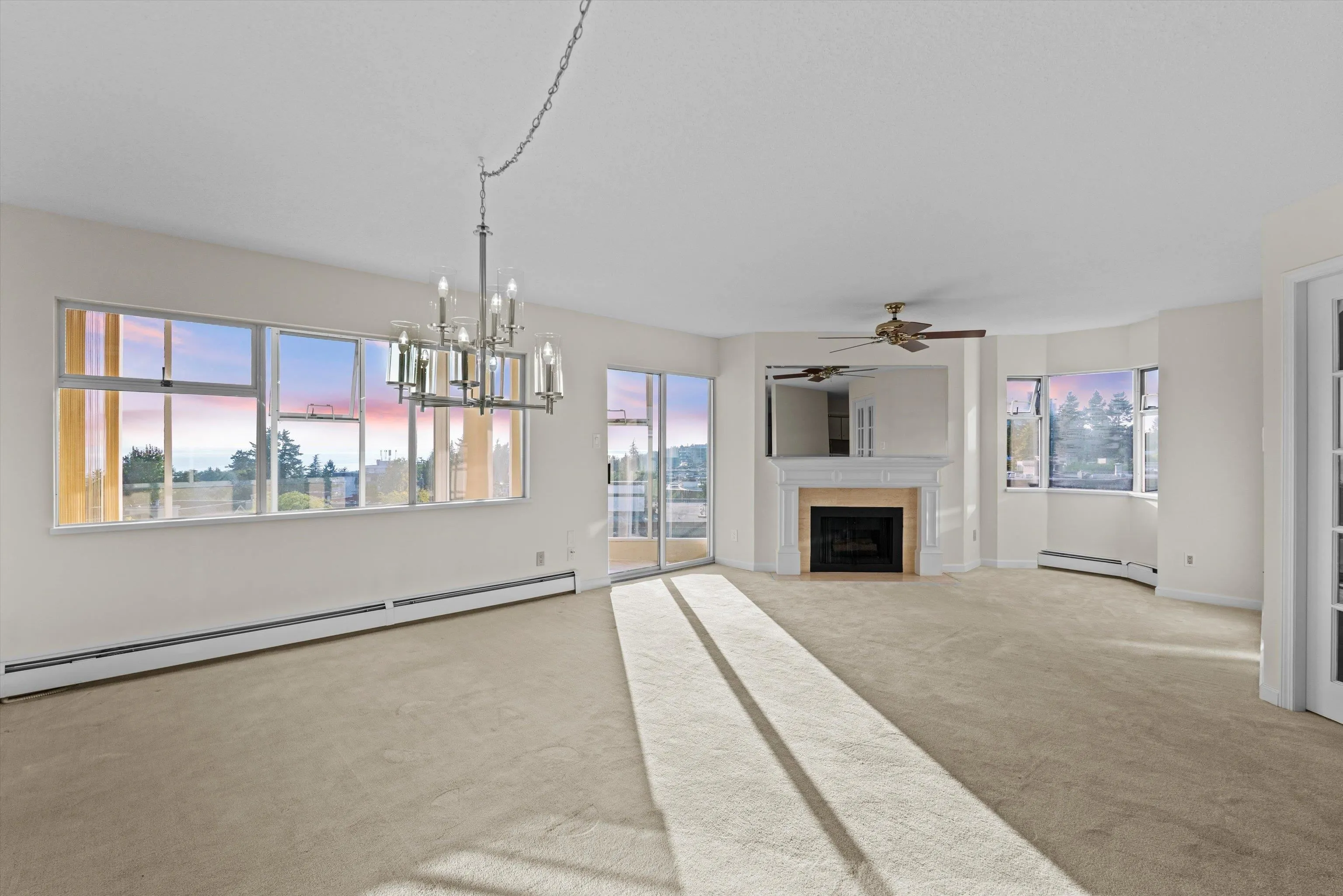 413 1442 Foster Street