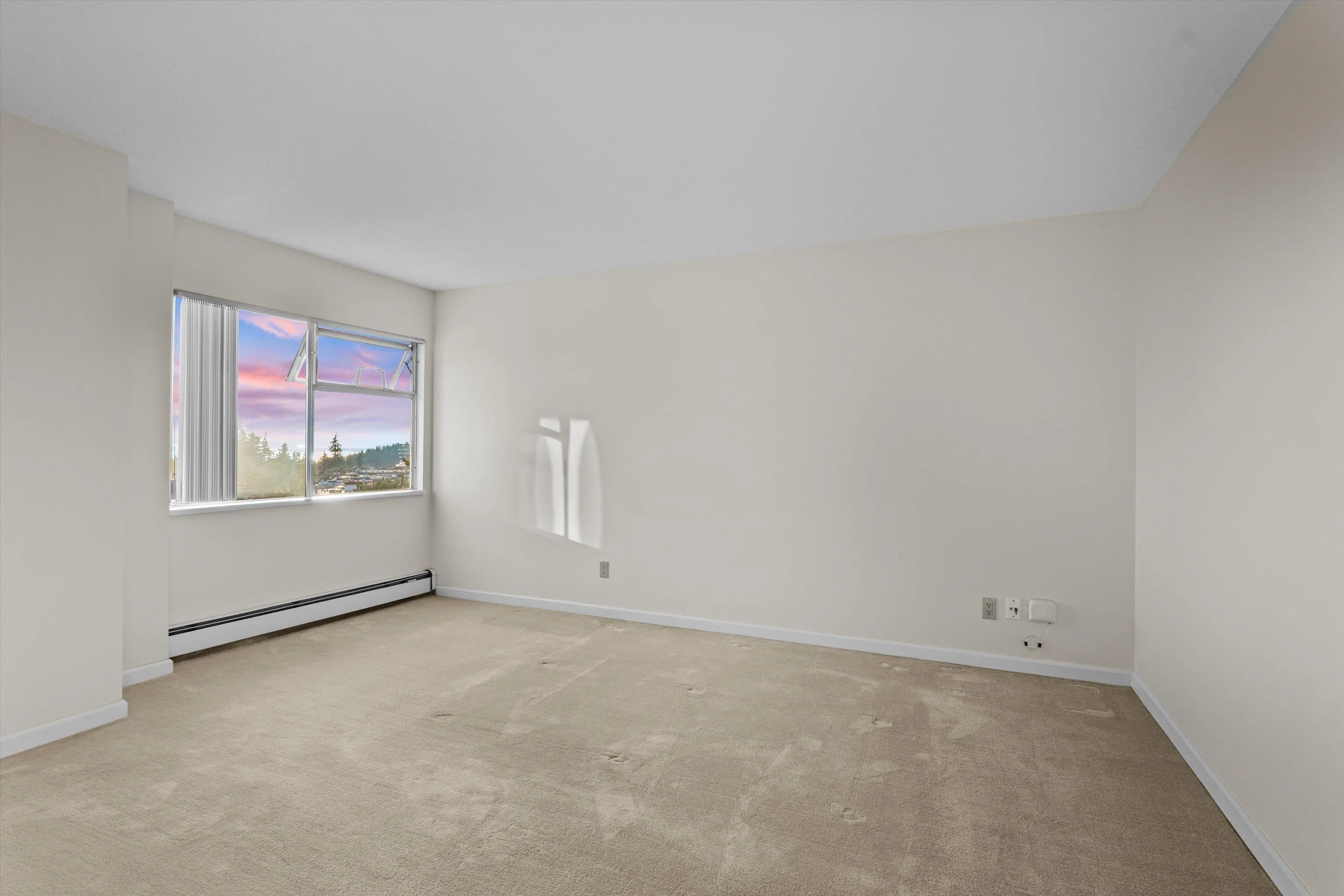 413 1442 Foster Street