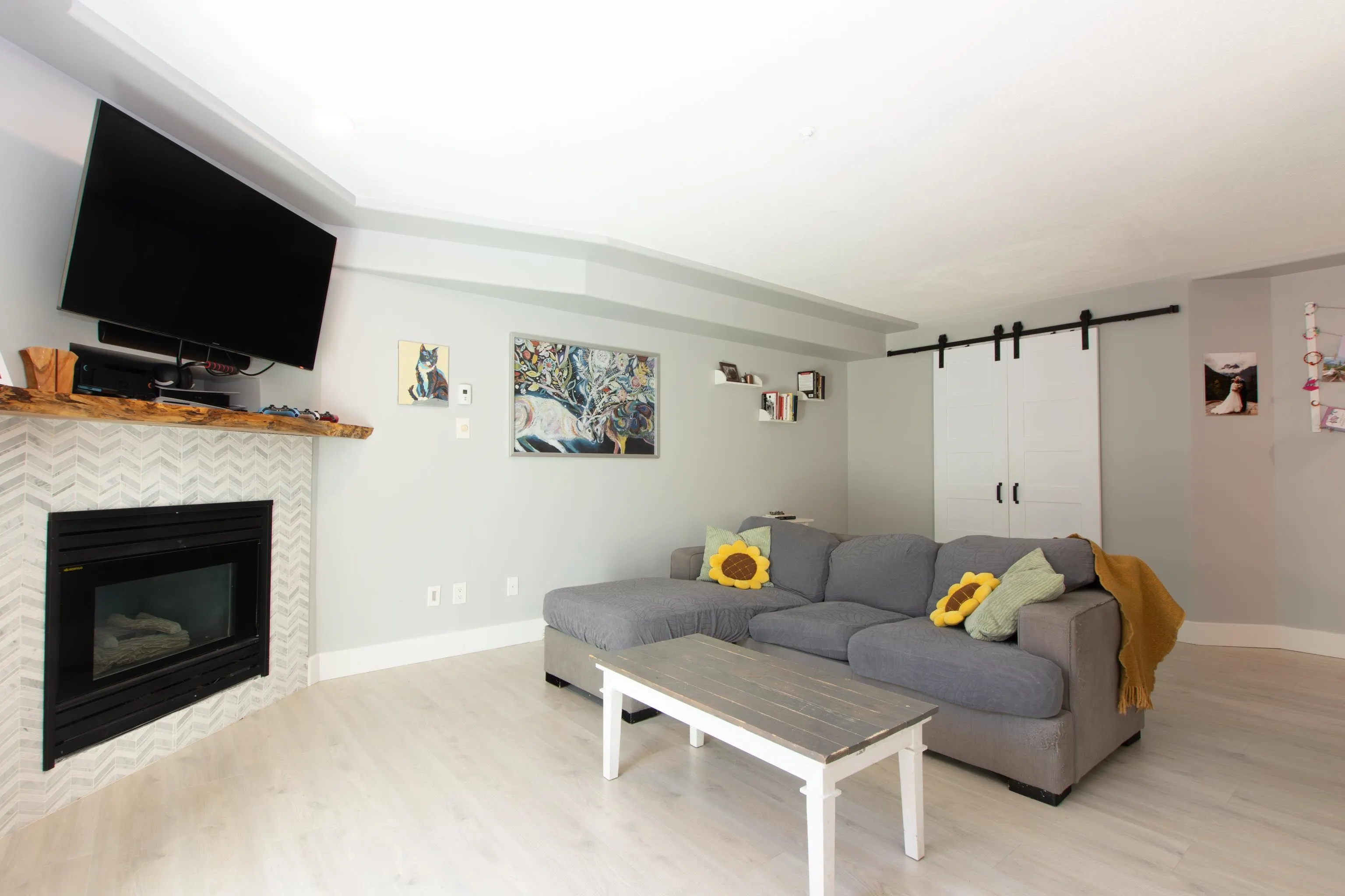 36 2401 Mamquam Road