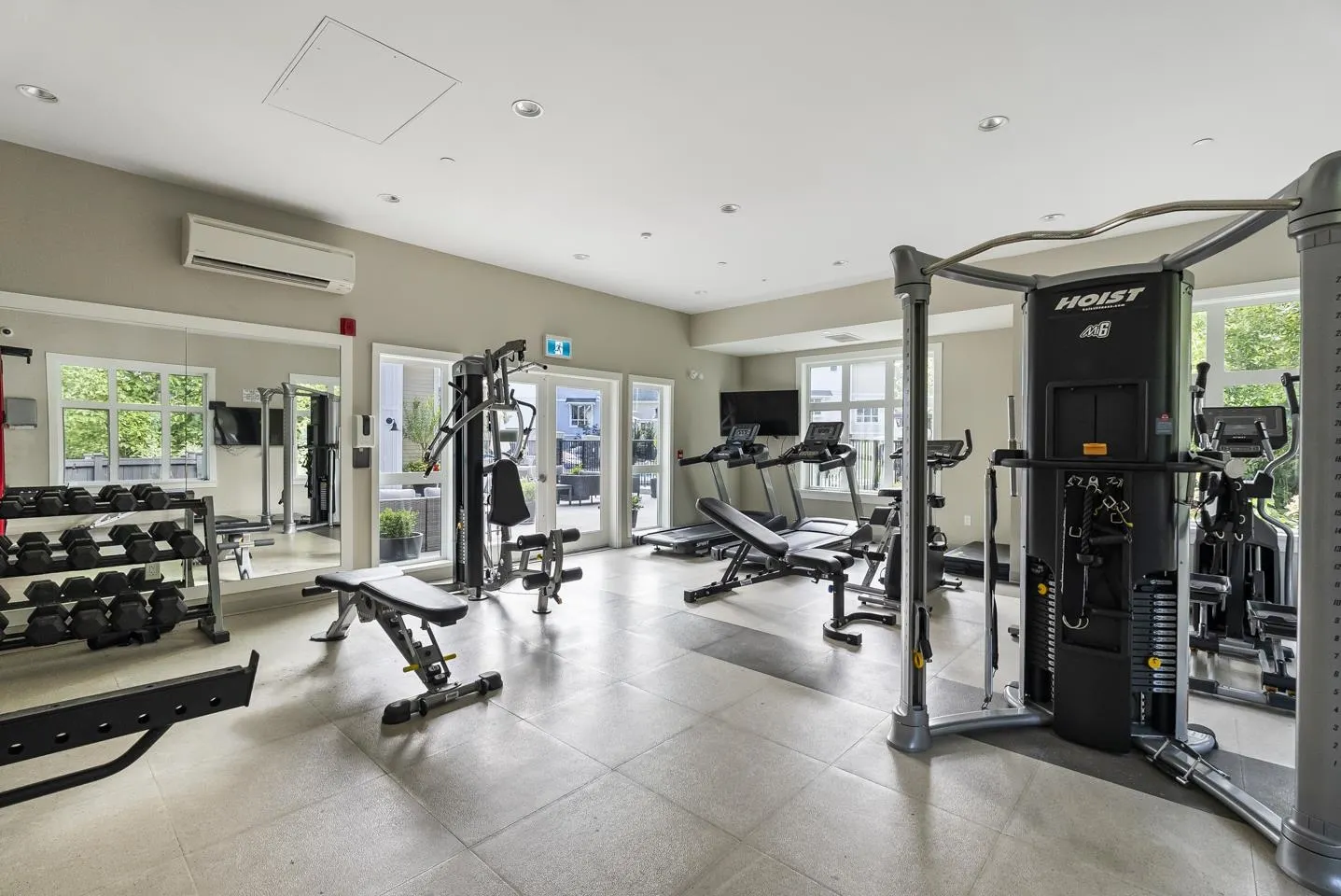 136 8335 Nelson Street