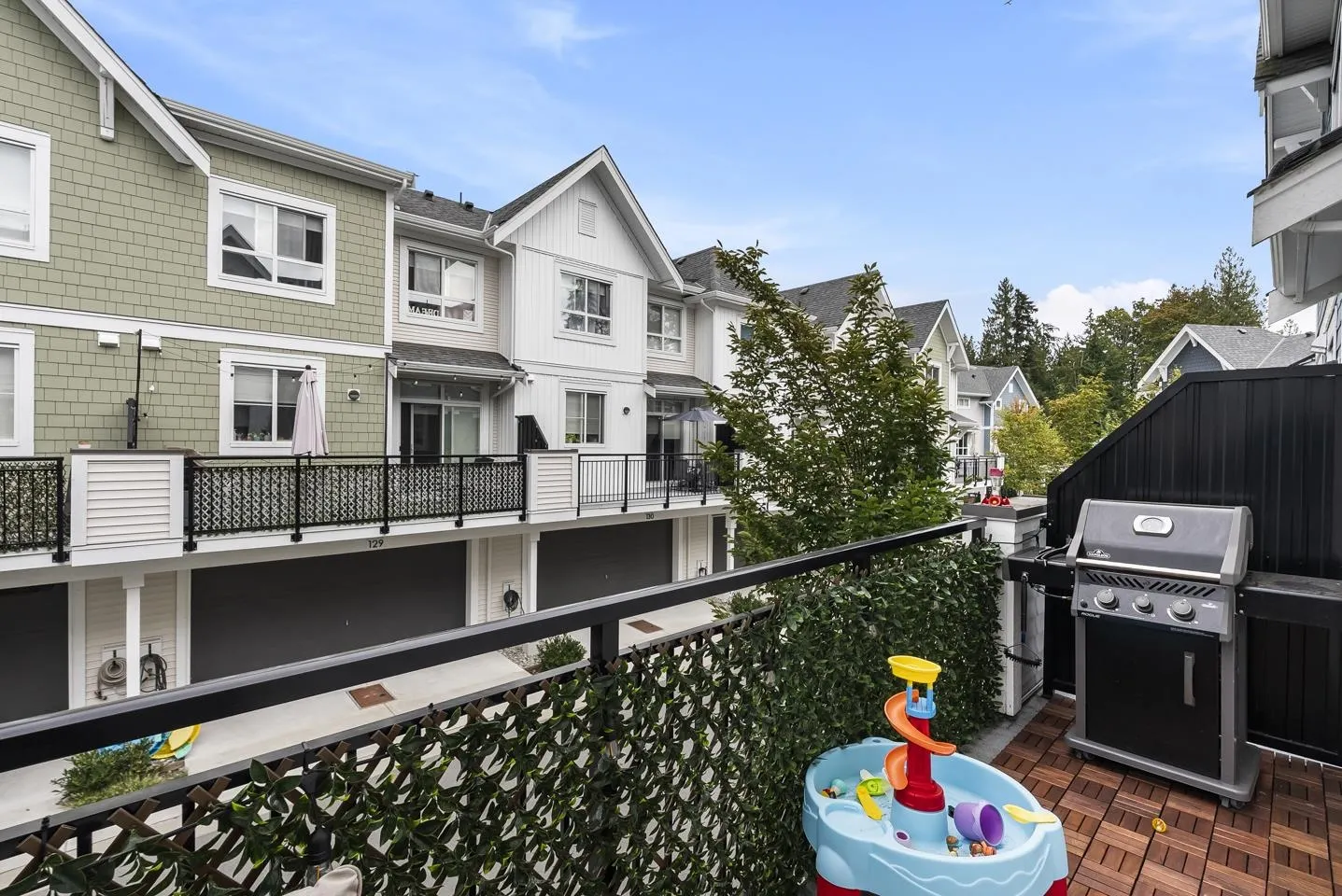 136 8335 Nelson Street