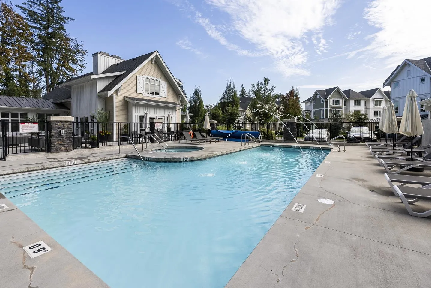 136 8335 Nelson Street