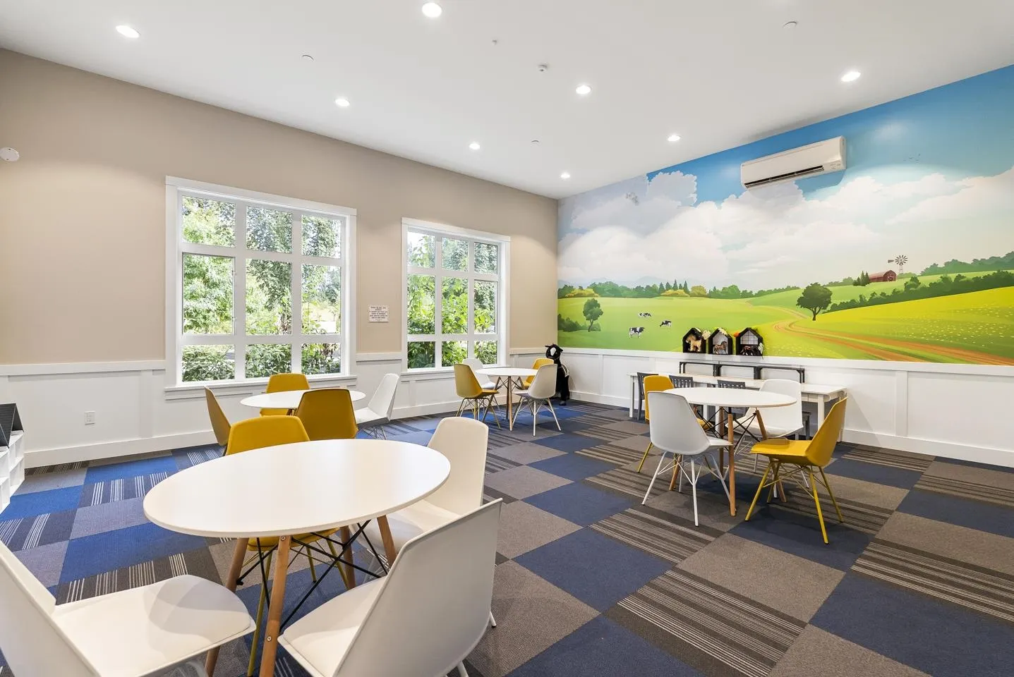 136 8335 Nelson Street