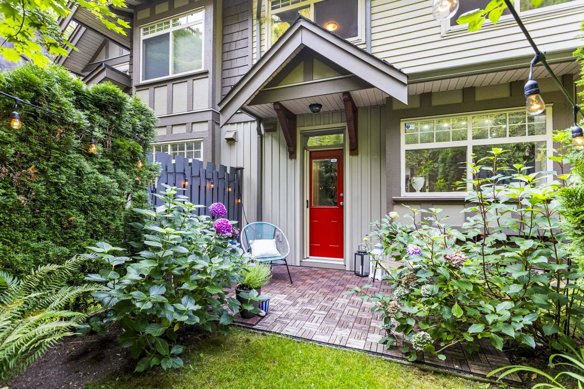 5 55 Hawthorn Drive