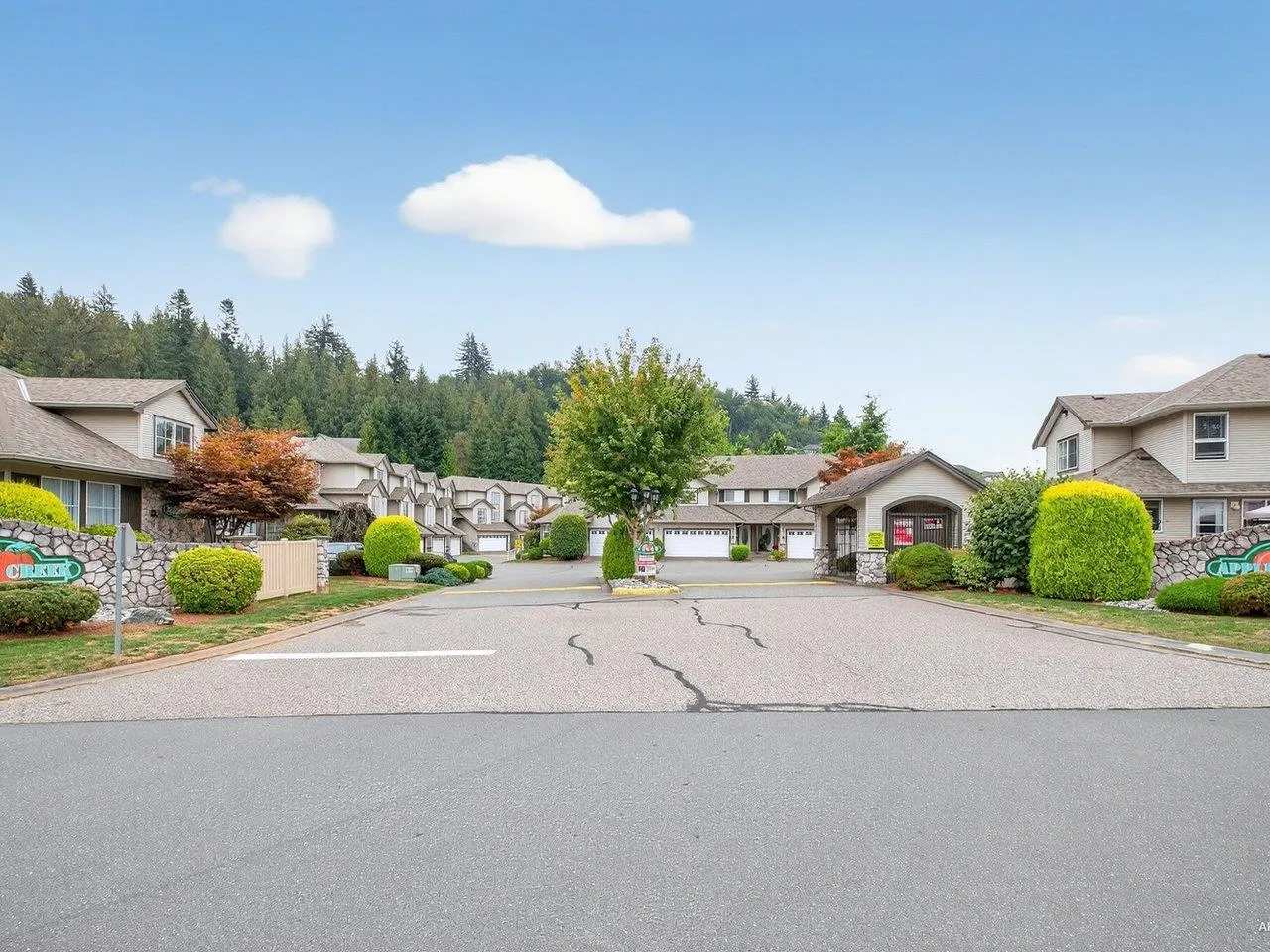 96 46360 Valleyview Road