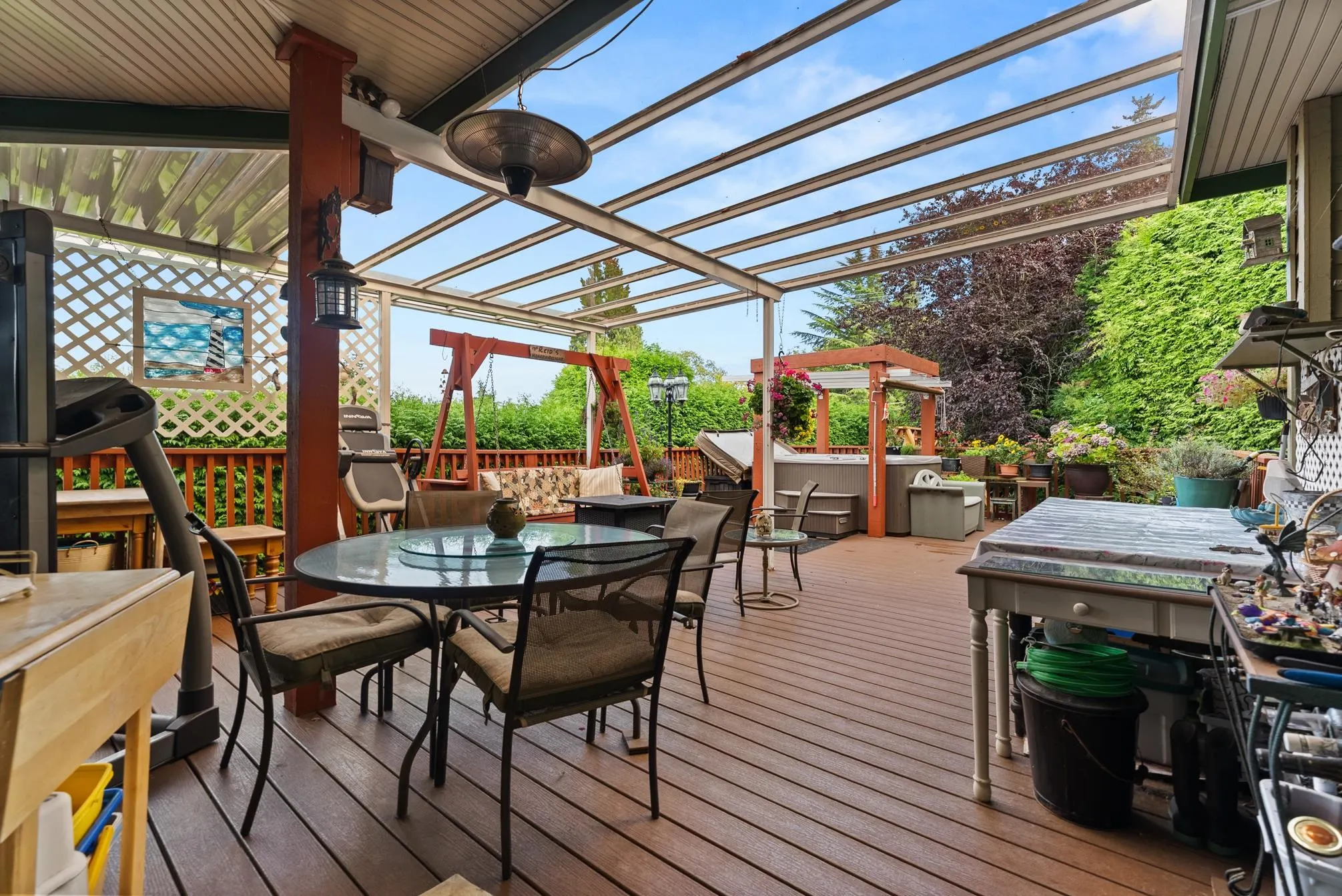330 Rosehill Wynd