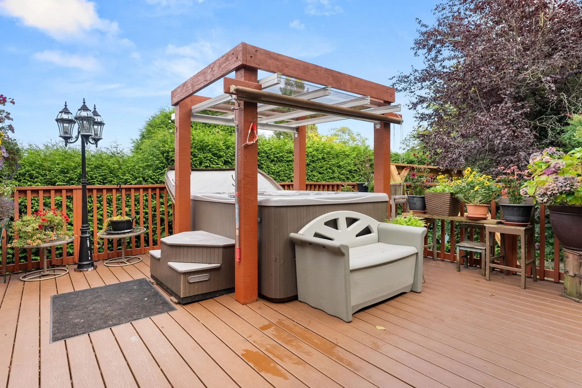 330 Rosehill Wynd