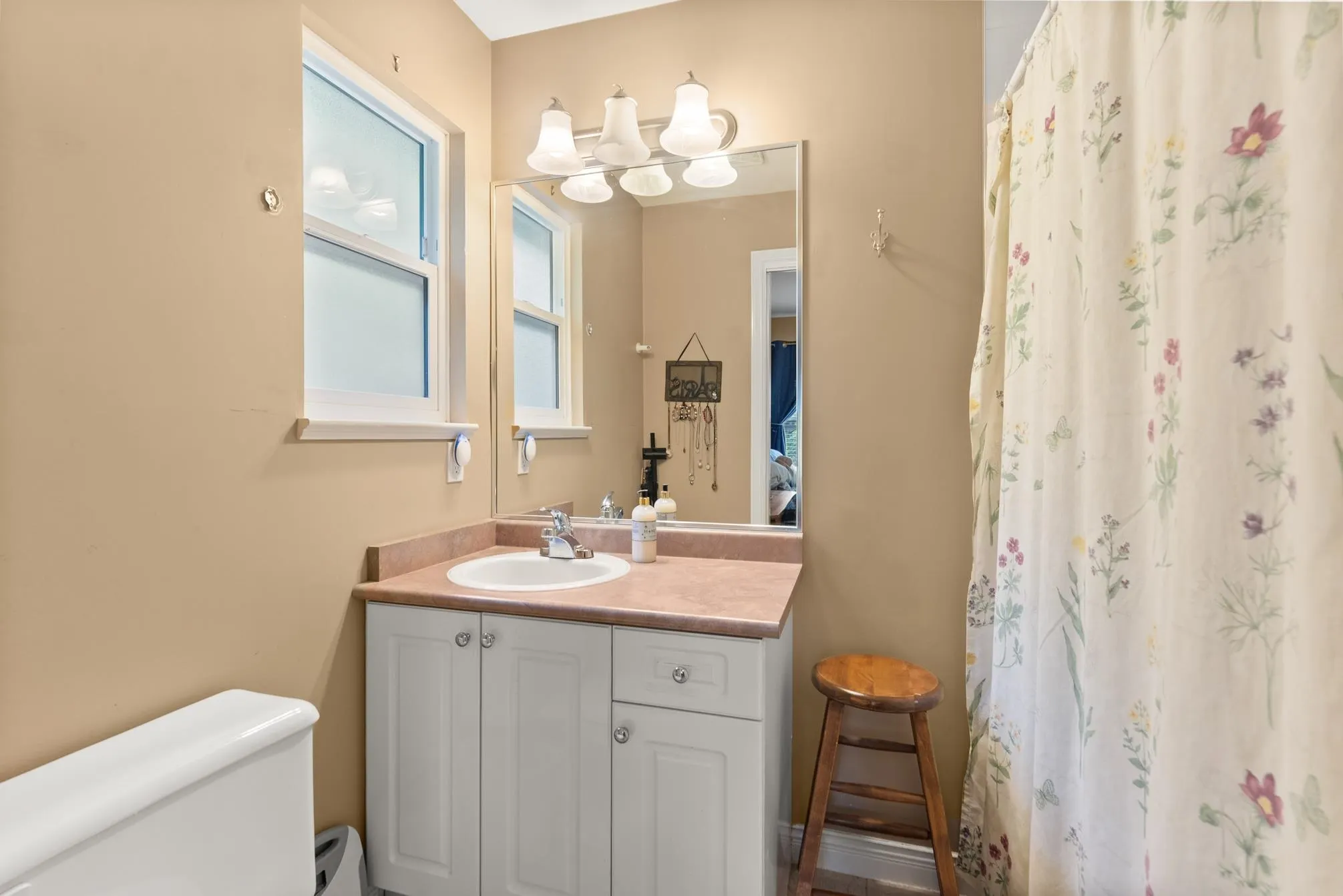 330 Rosehill Wynd