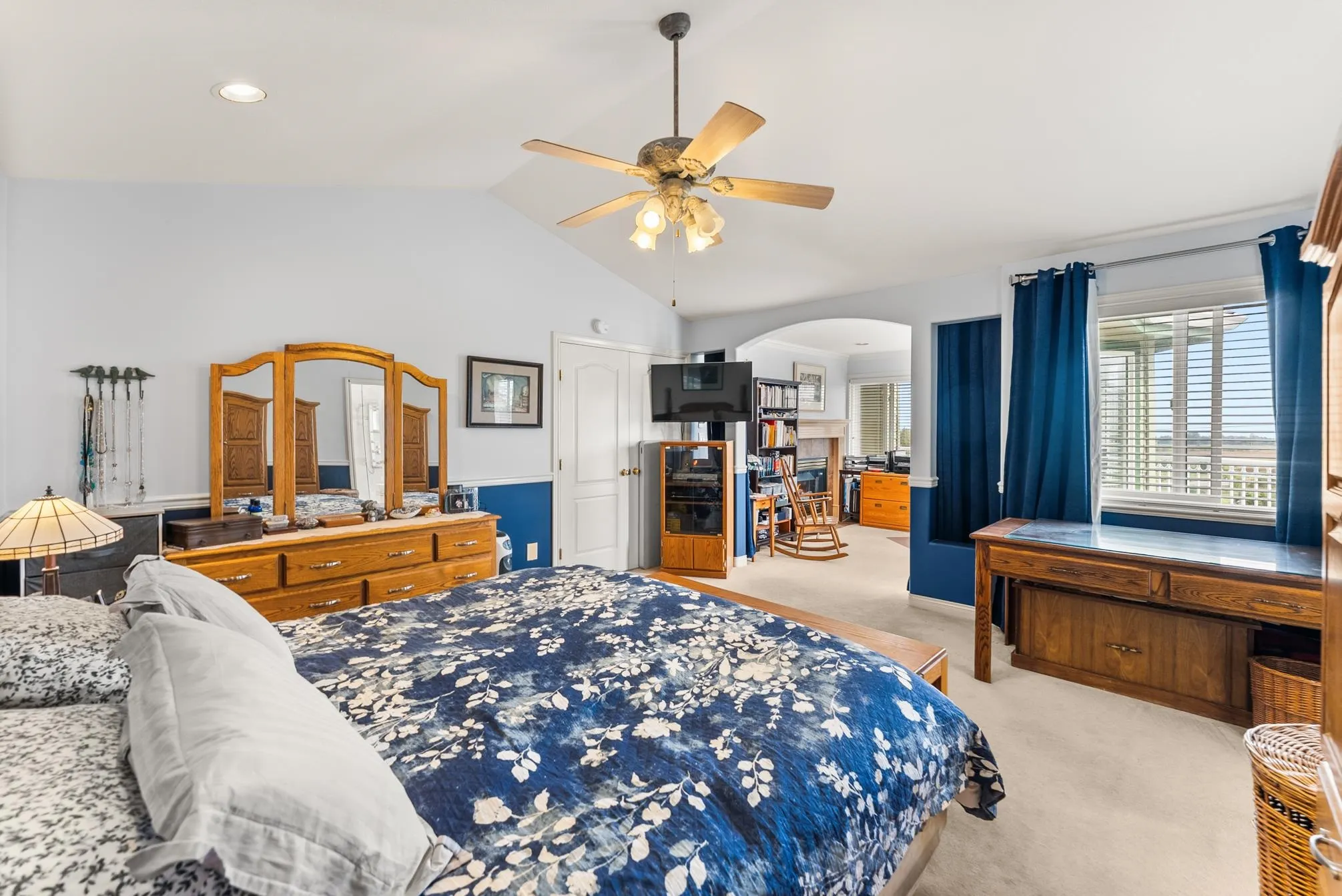 330 Rosehill Wynd