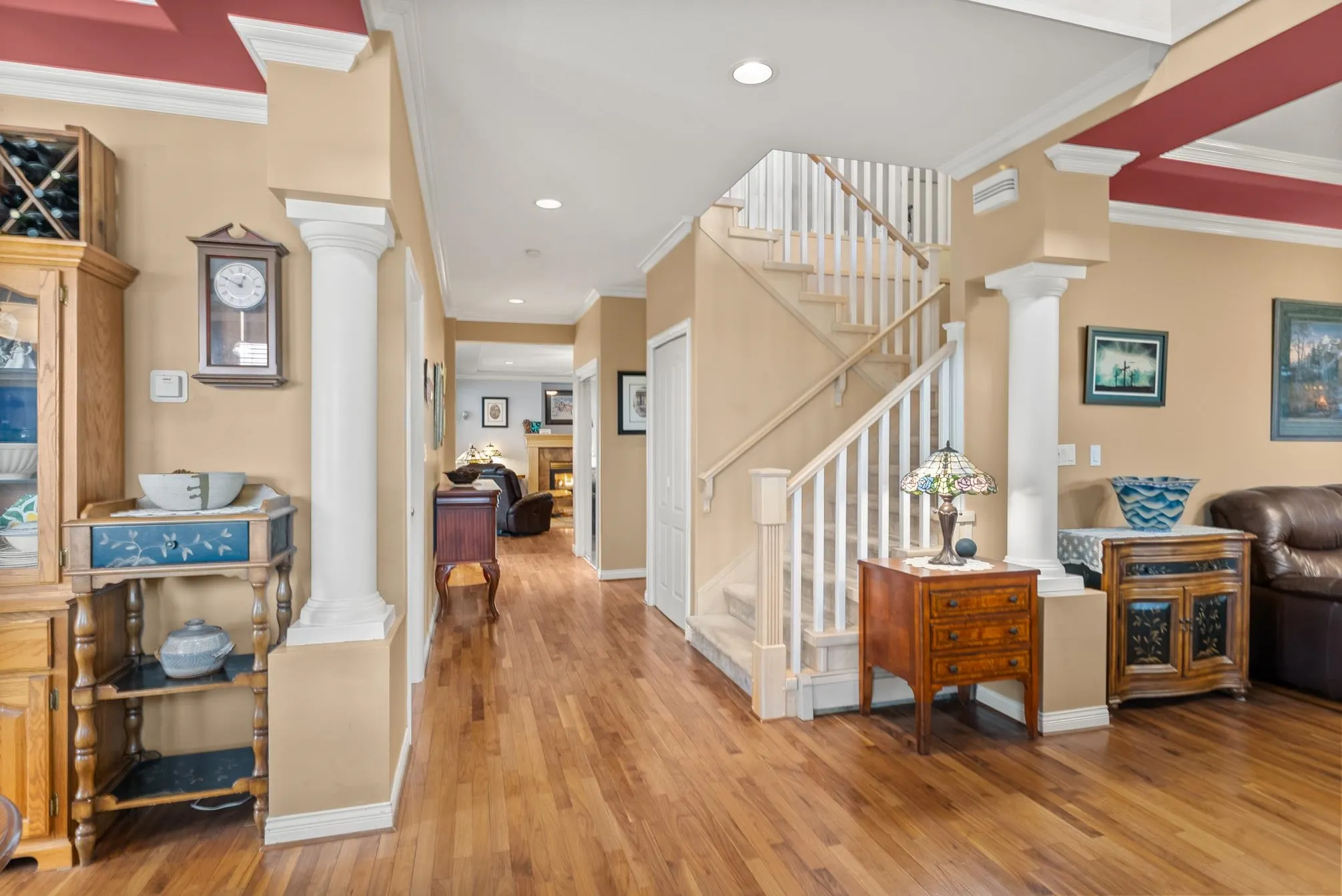330 Rosehill Wynd