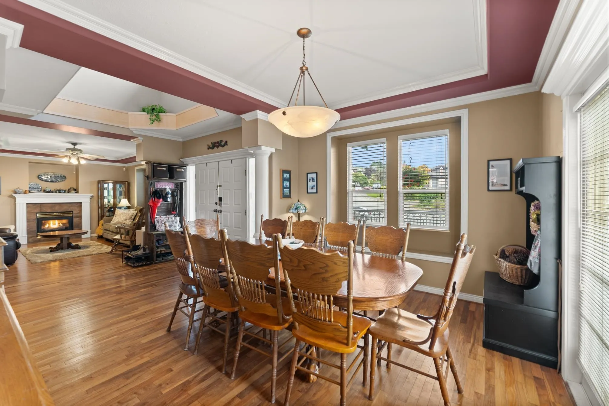 330 Rosehill Wynd