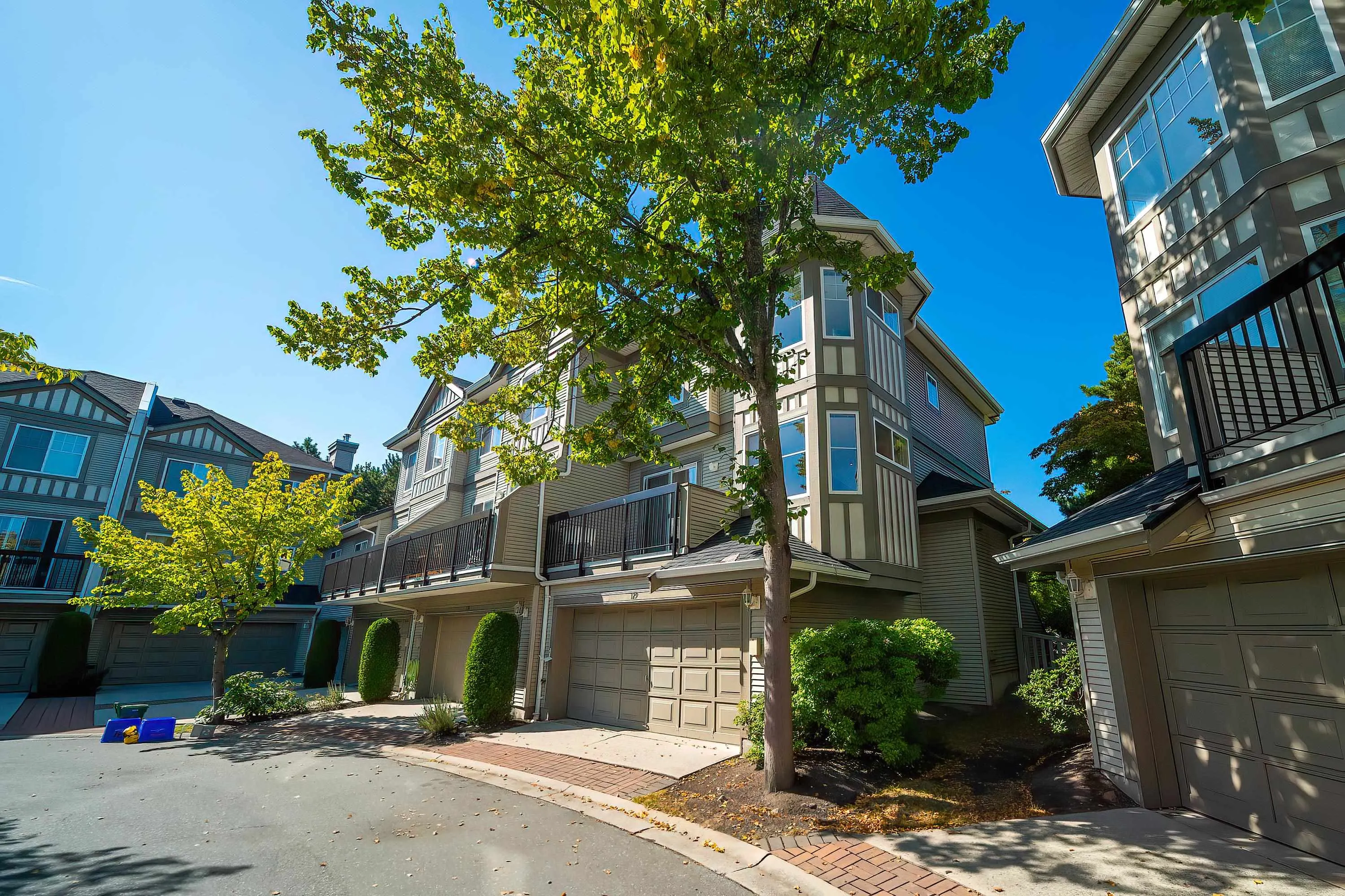 129 3880 Westminster Highway