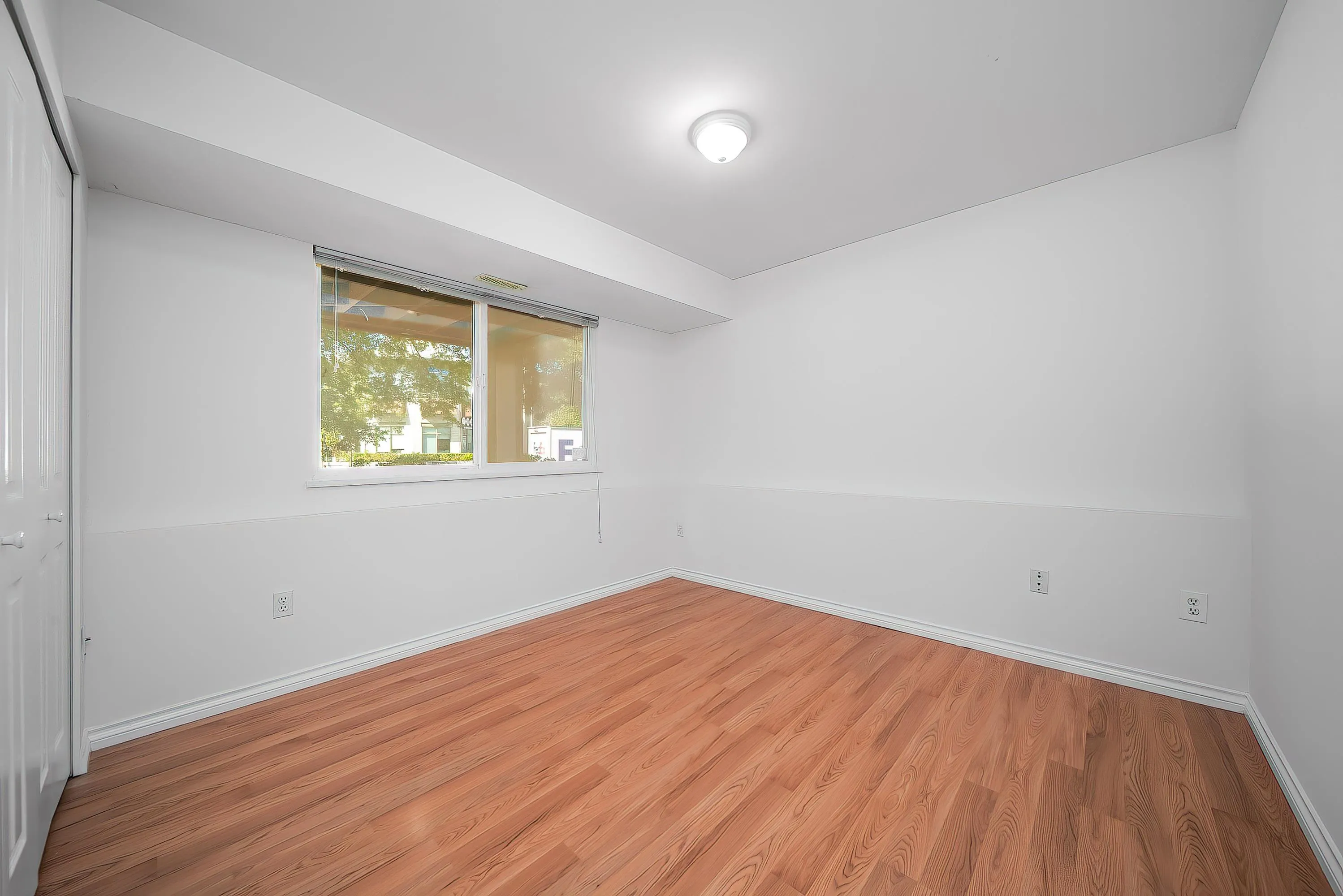 129 3880 Westminster Highway
