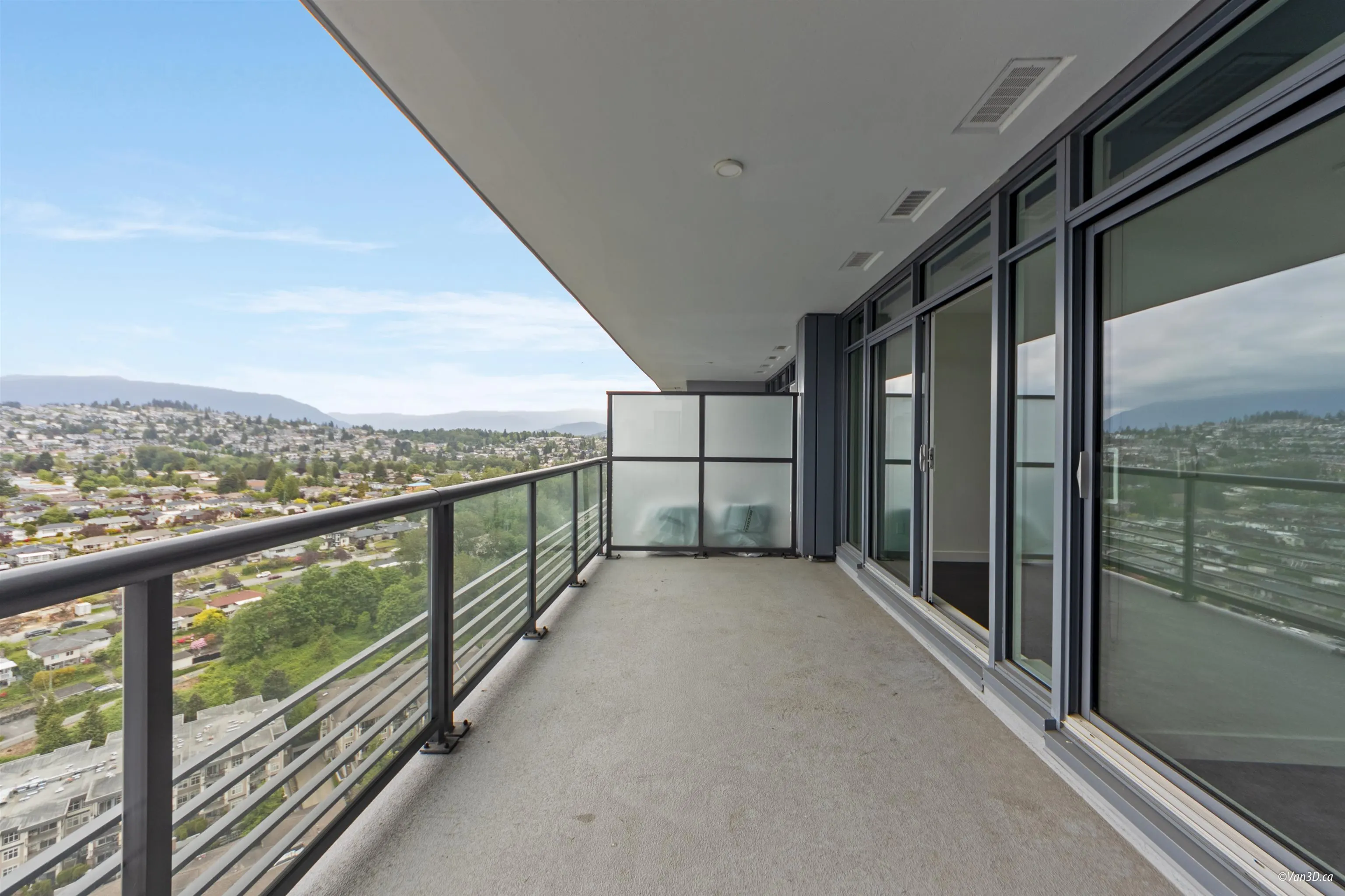 3006 4730 Lougheed Highway