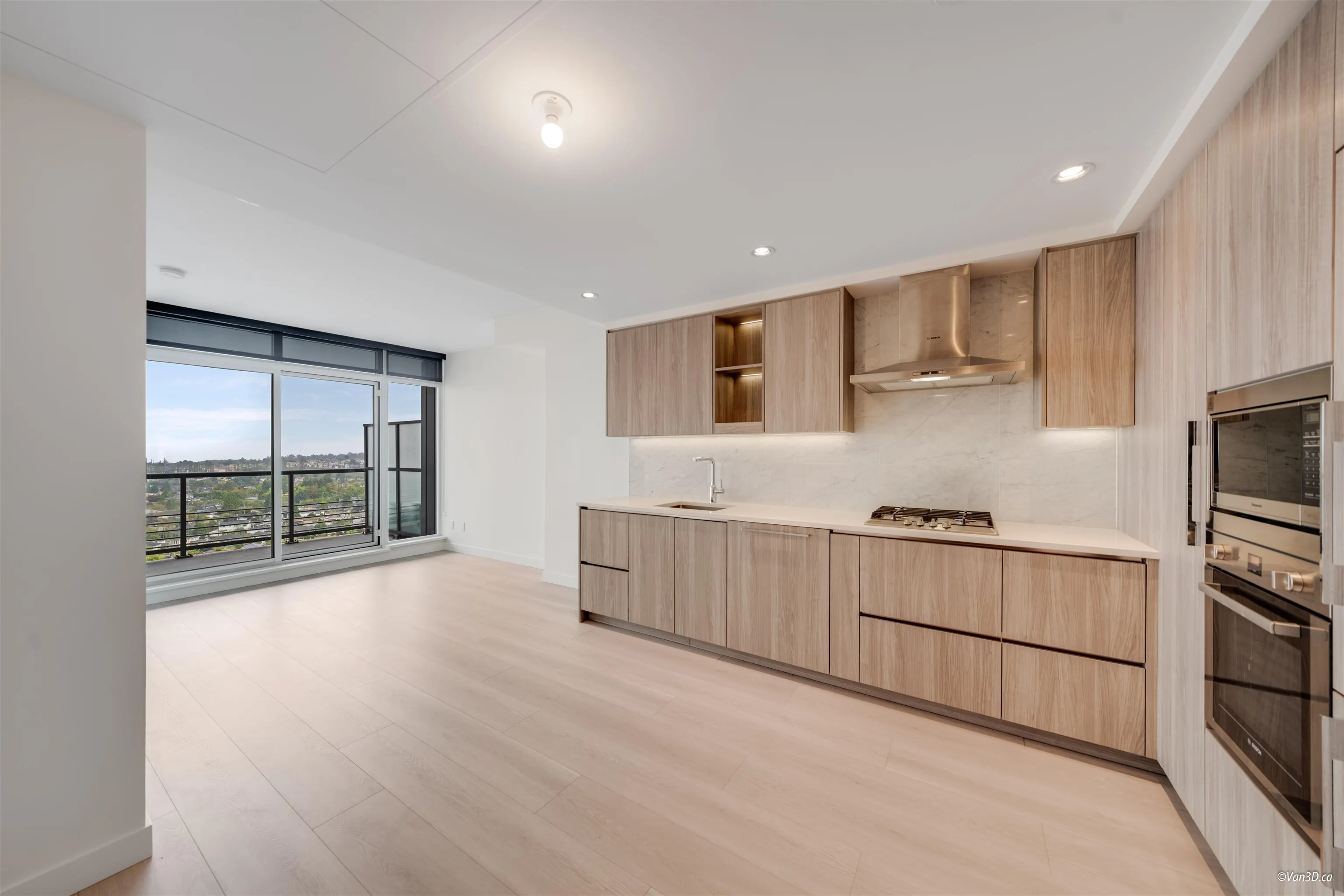 3006 4730 Lougheed Highway