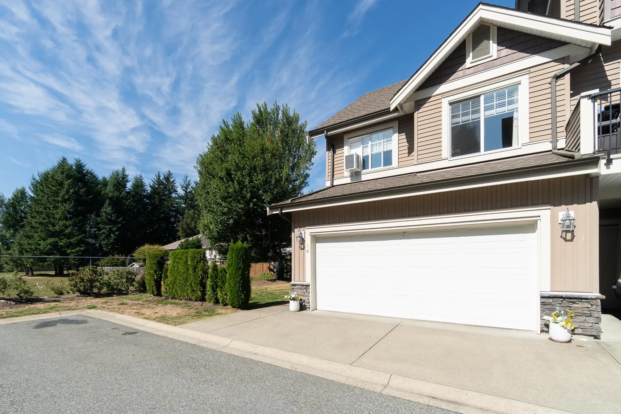 10 32792 Lightbody Court