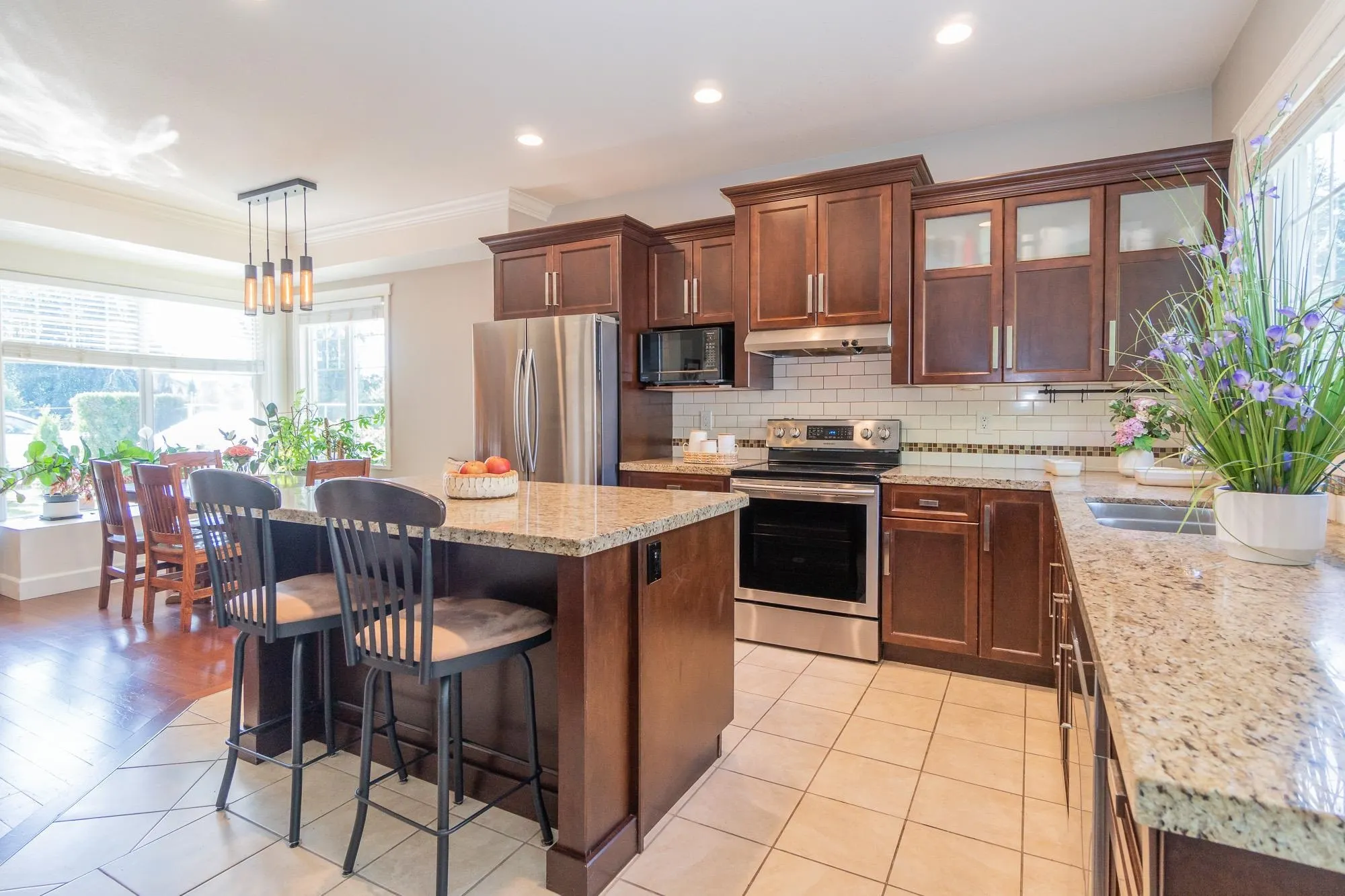10 32792 Lightbody Court