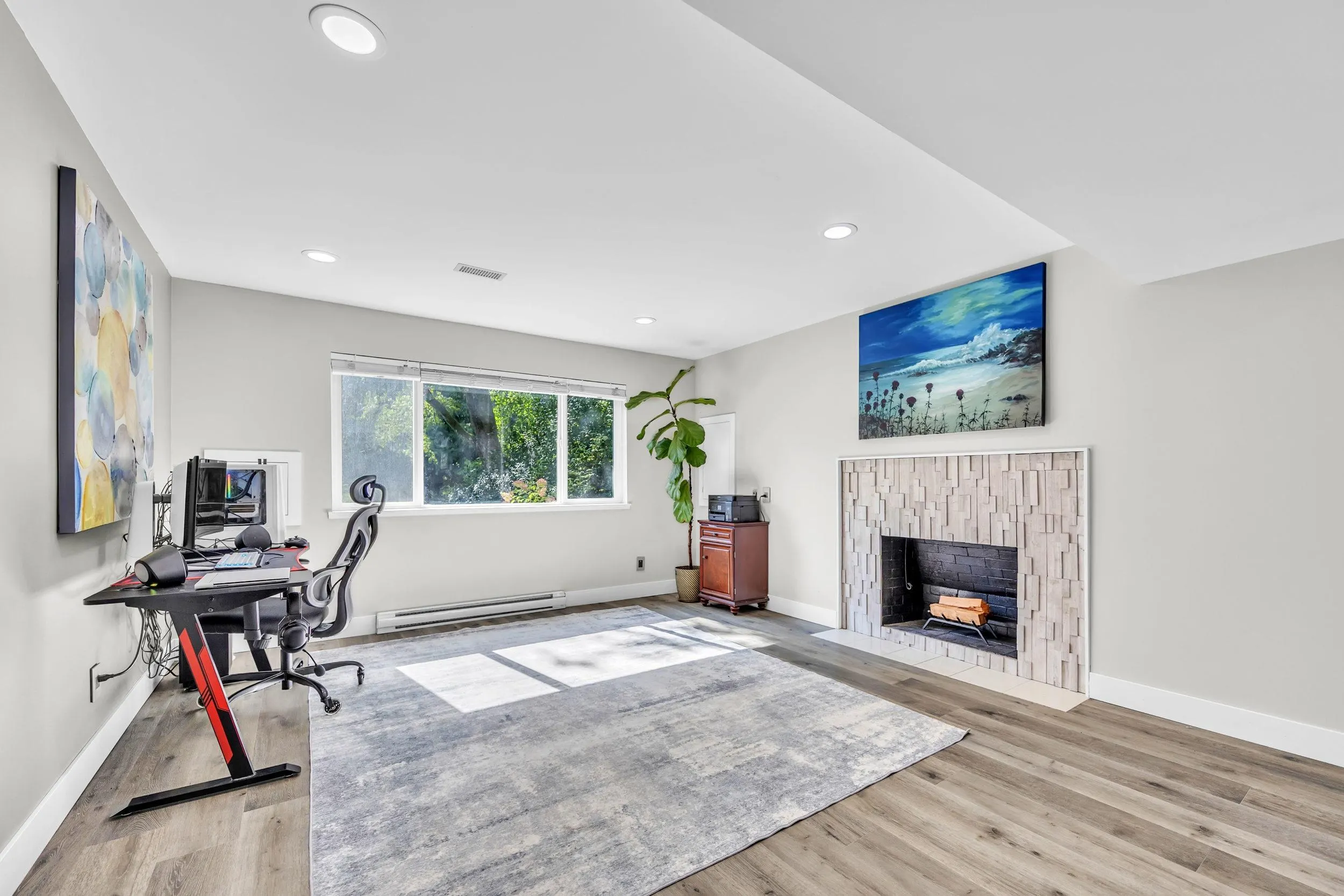 1176 W 23rd Street
