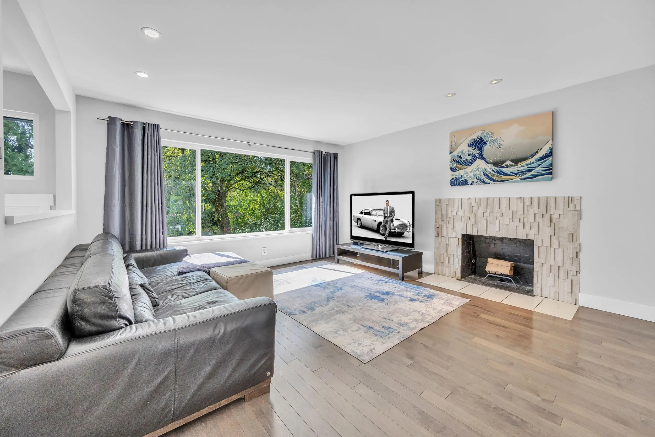 1176 W 23rd Street