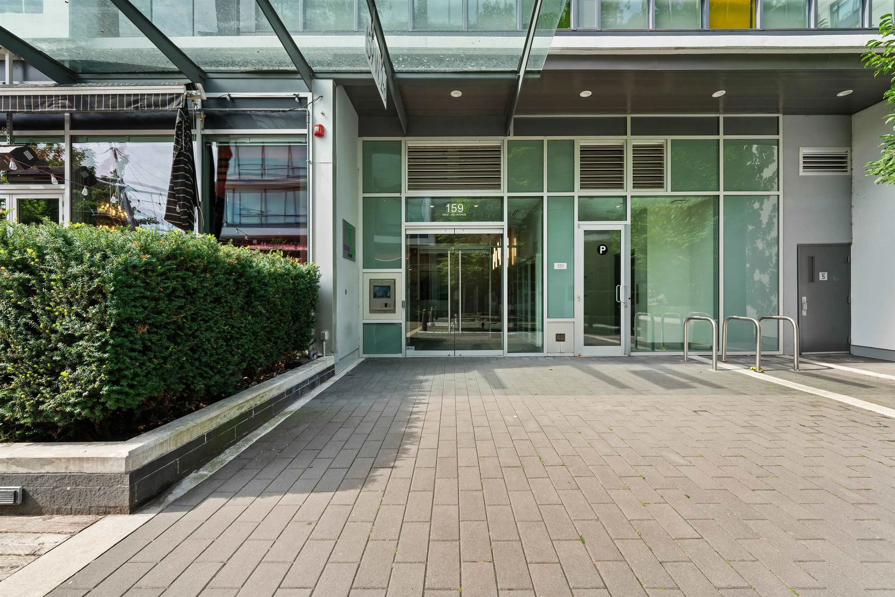 907 159 W 2nd Avenue