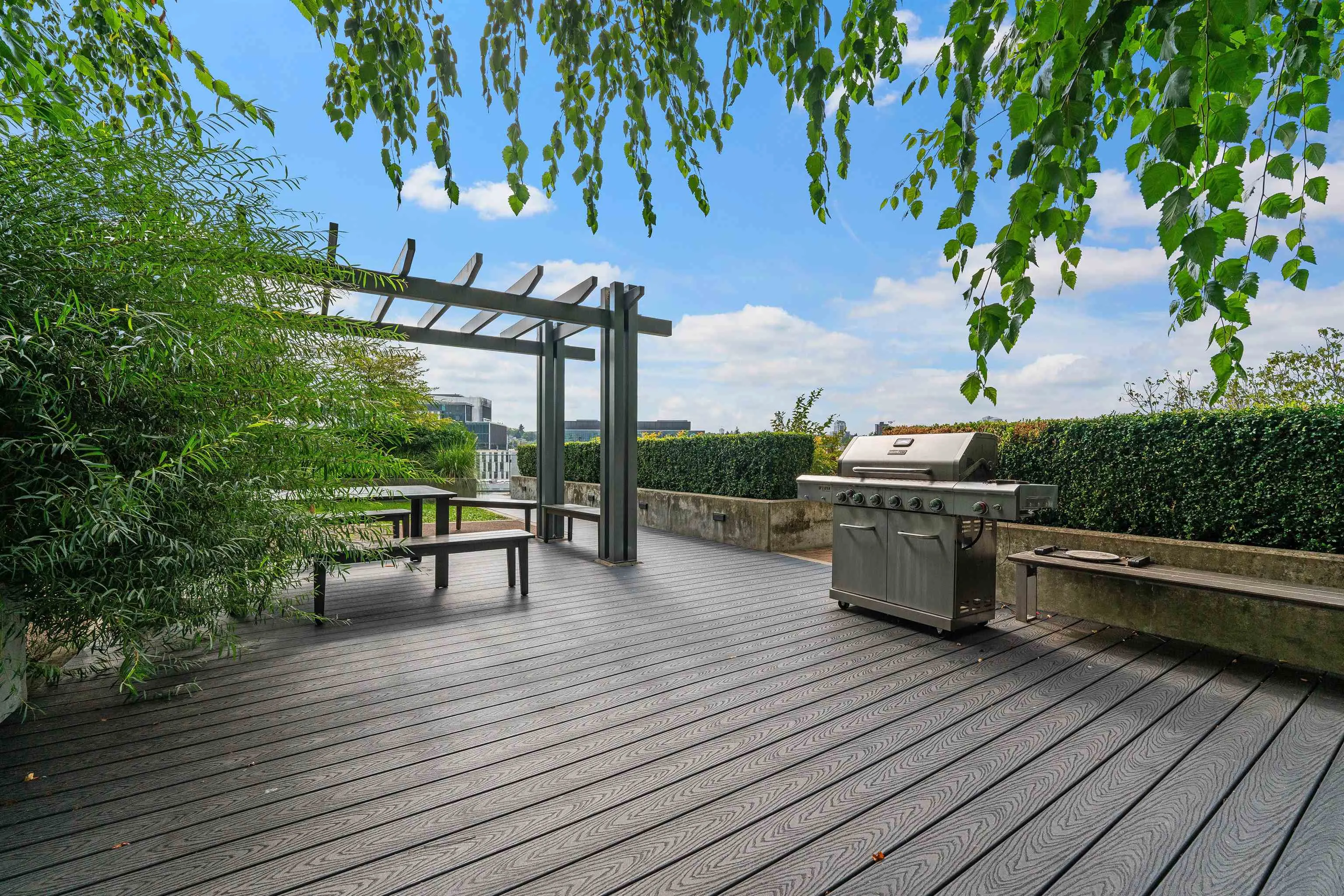 907 159 W 2nd Avenue