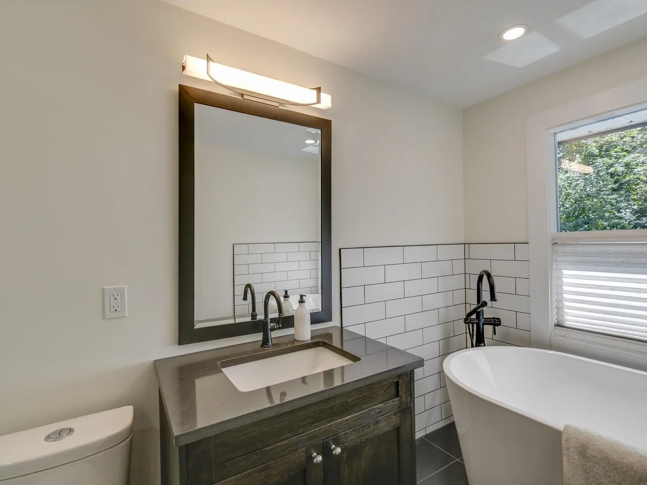 3308 Fairmont Road