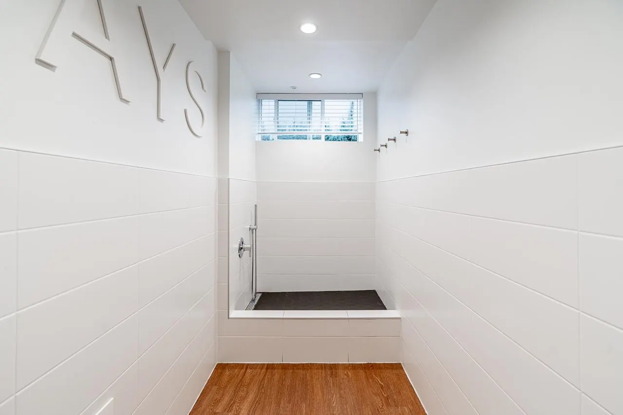 420 3229 St Johns Street