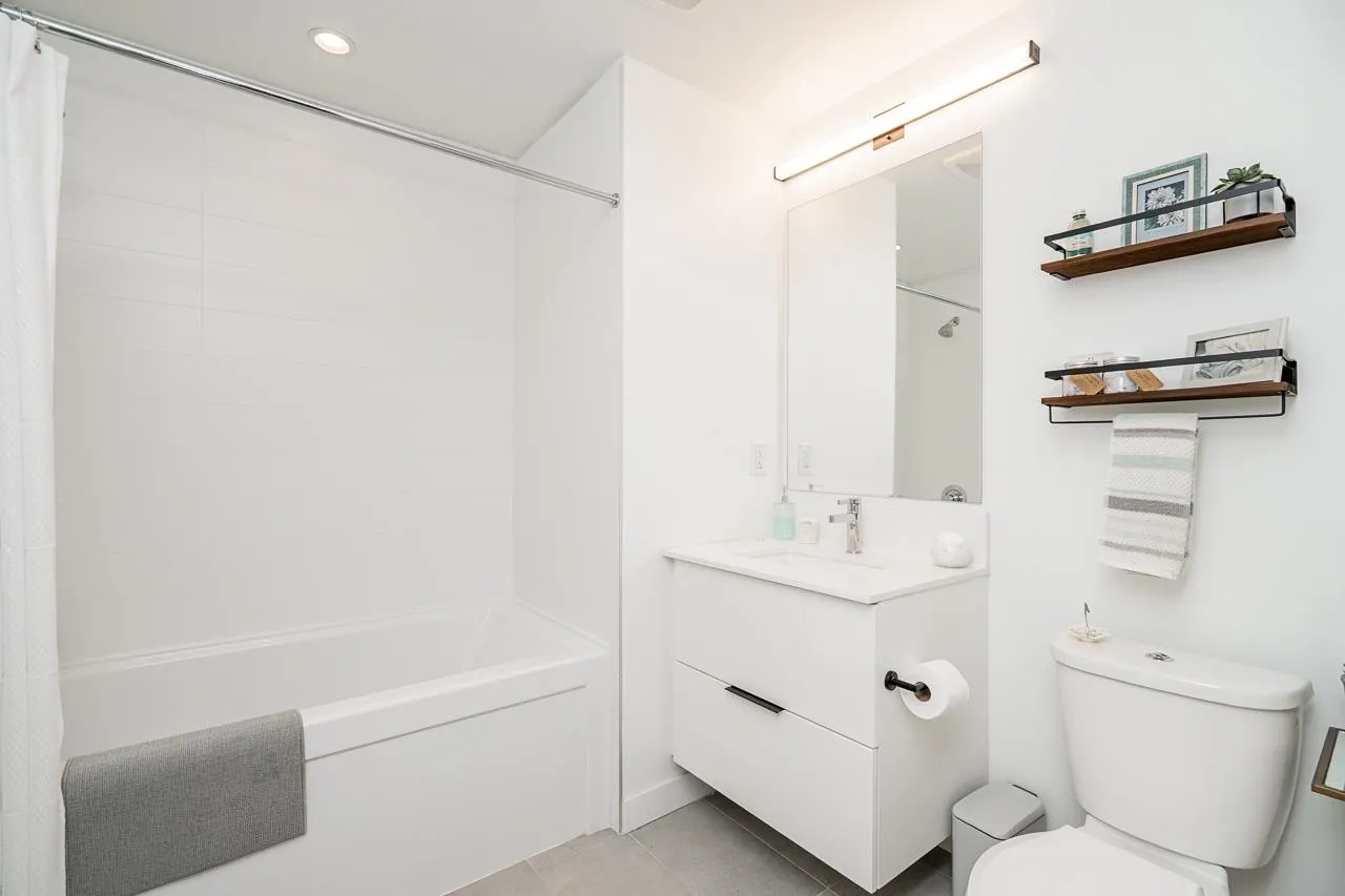 420 3229 St Johns Street