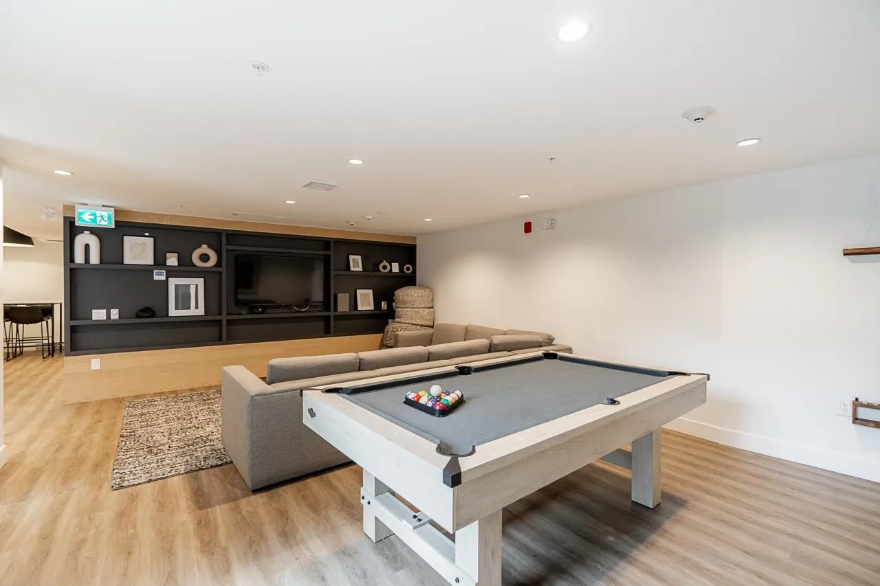 420 3229 St Johns Street