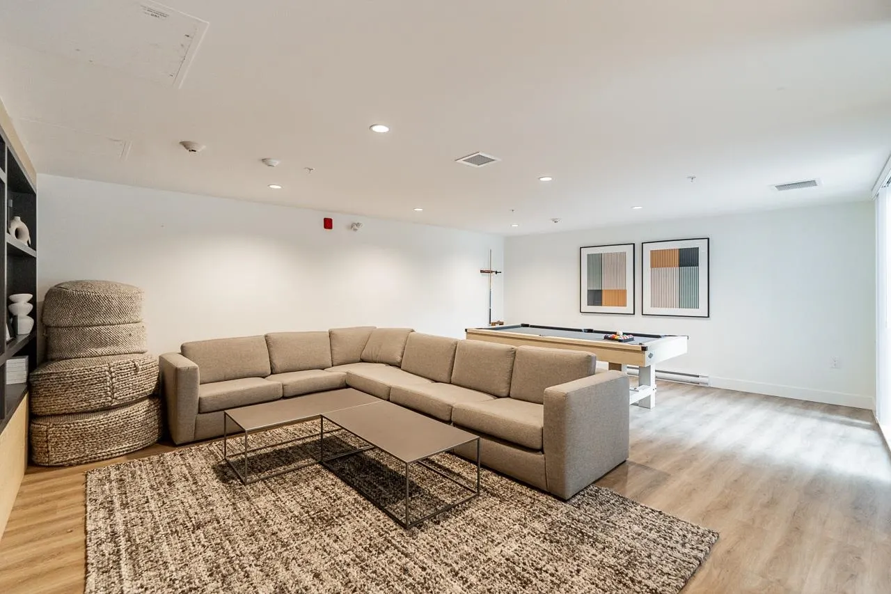 420 3229 St Johns Street