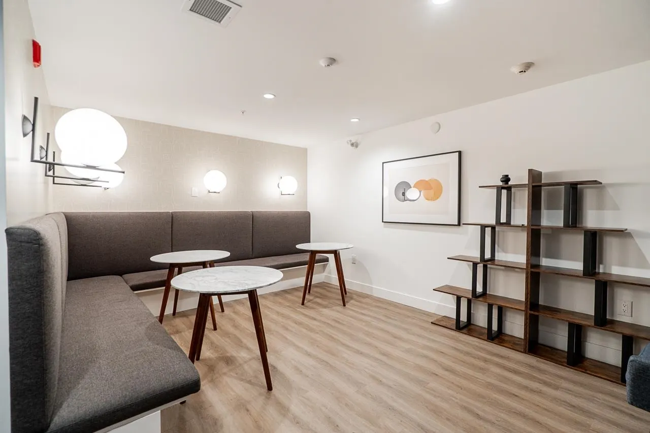 420 3229 St Johns Street