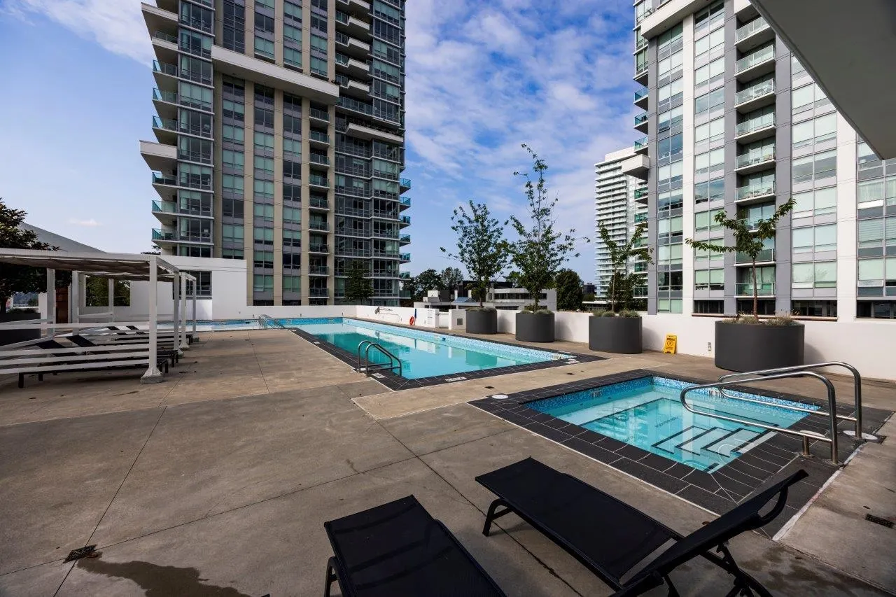 1008 1632 Lions Gate Lane