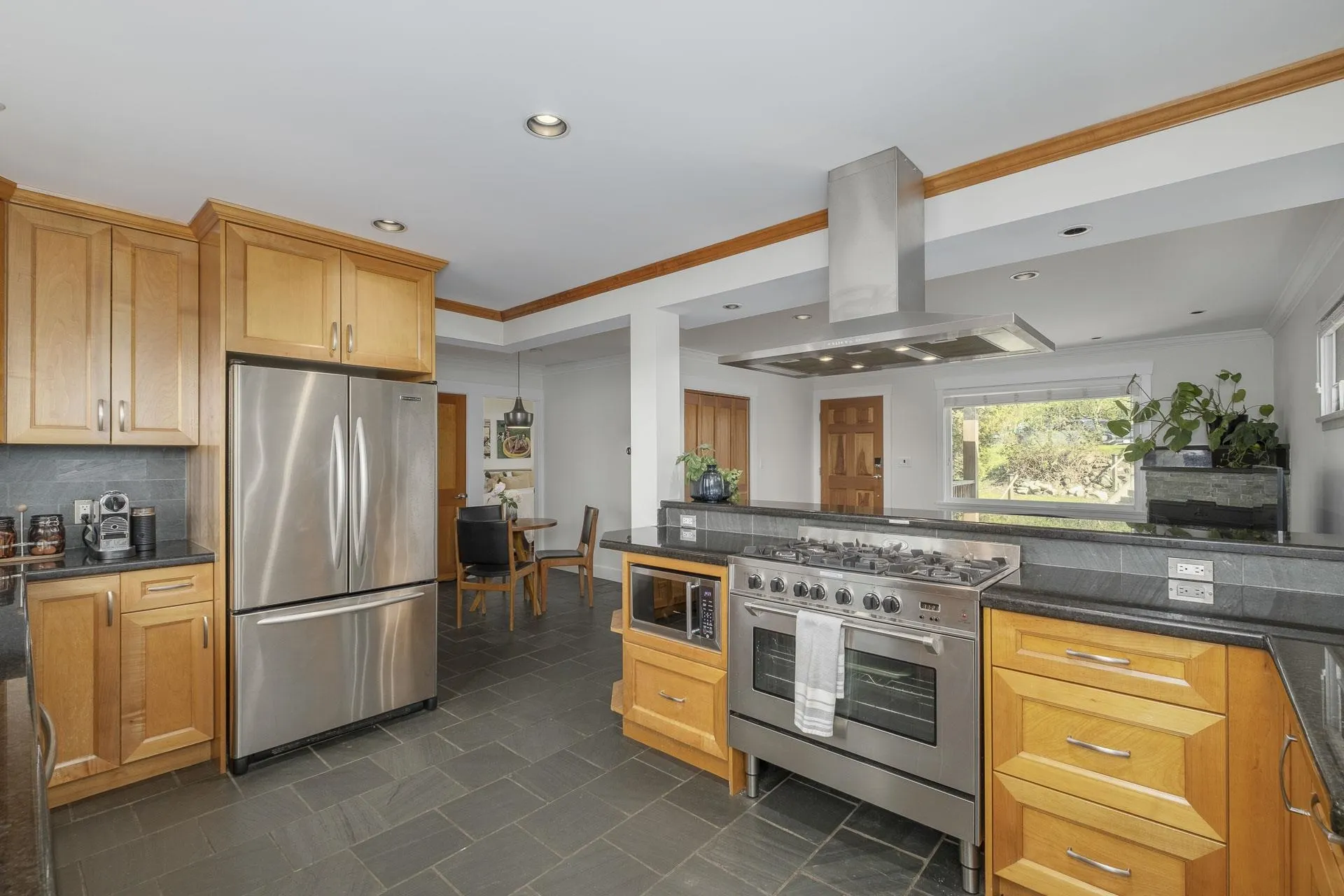 3217 Matapan Crescent