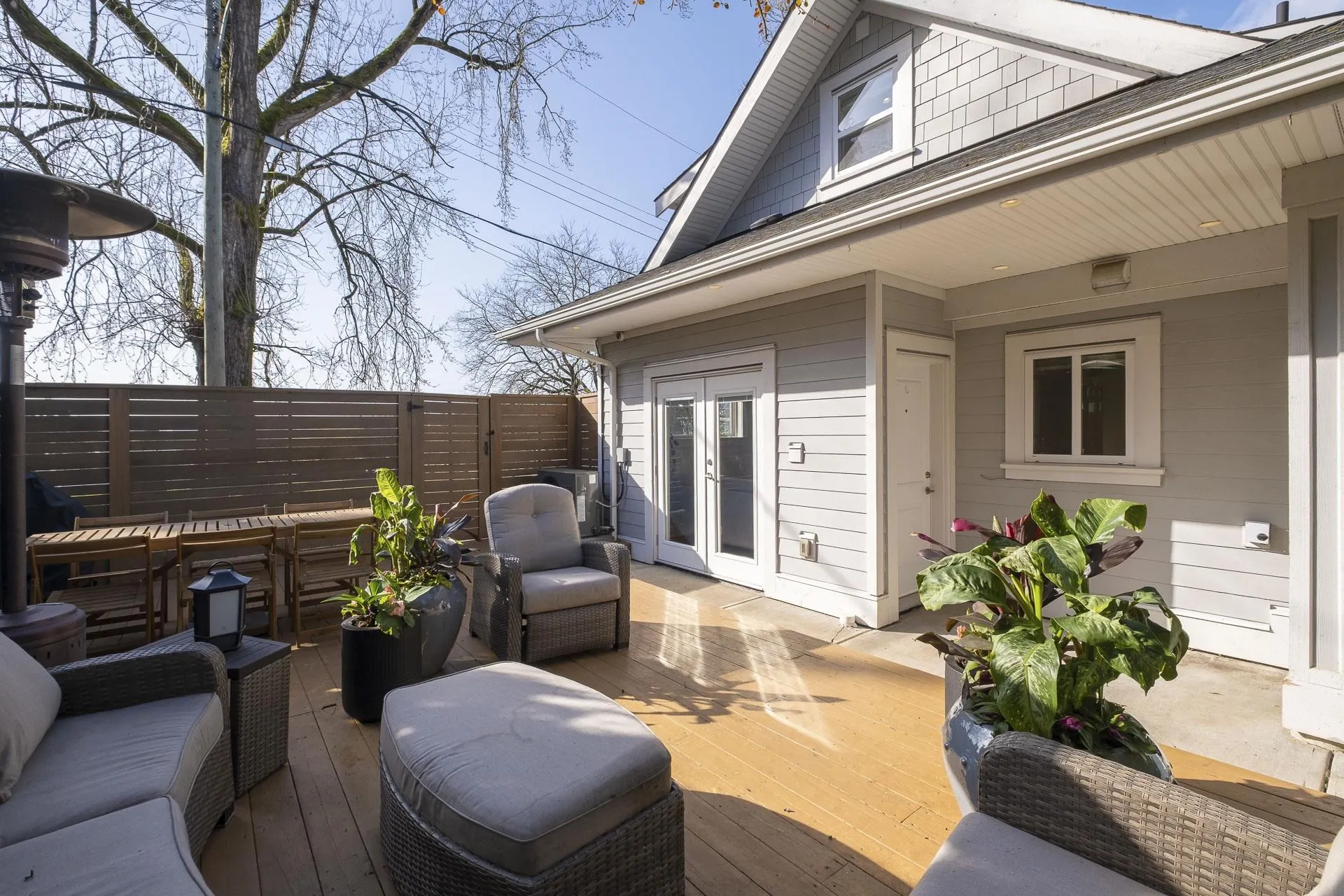 3217 Matapan Crescent