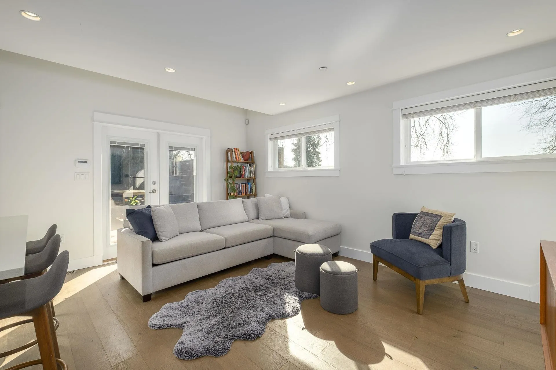 3217 Matapan Crescent