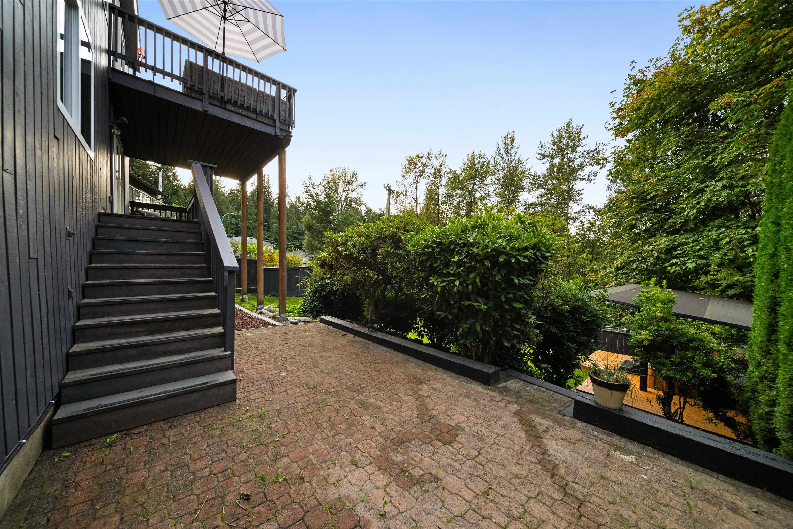 4 Noble Court