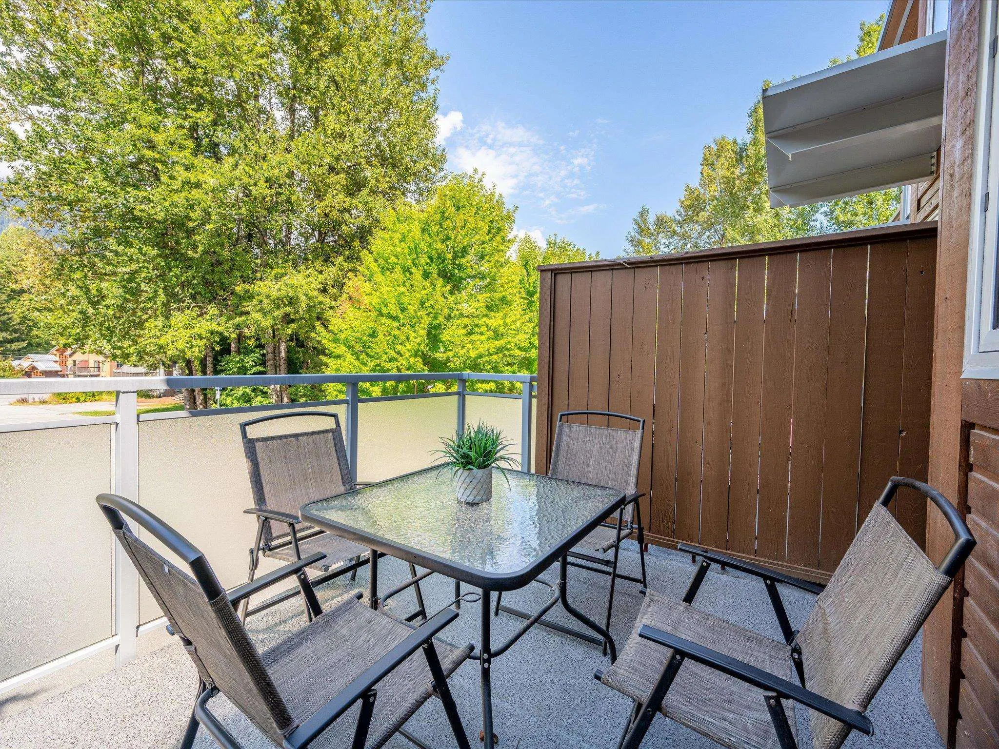 1 2007 Karen Crescent