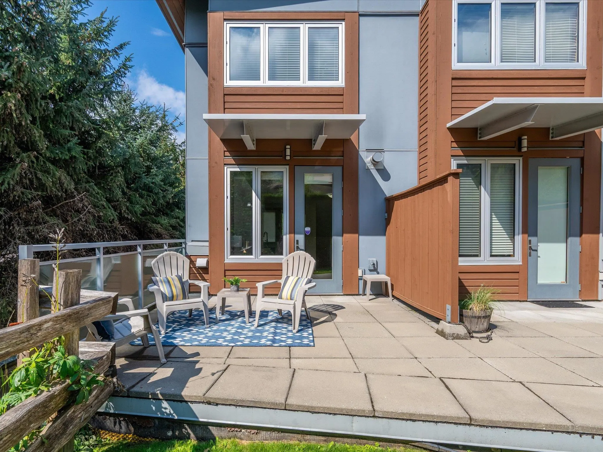 1 2007 Karen Crescent