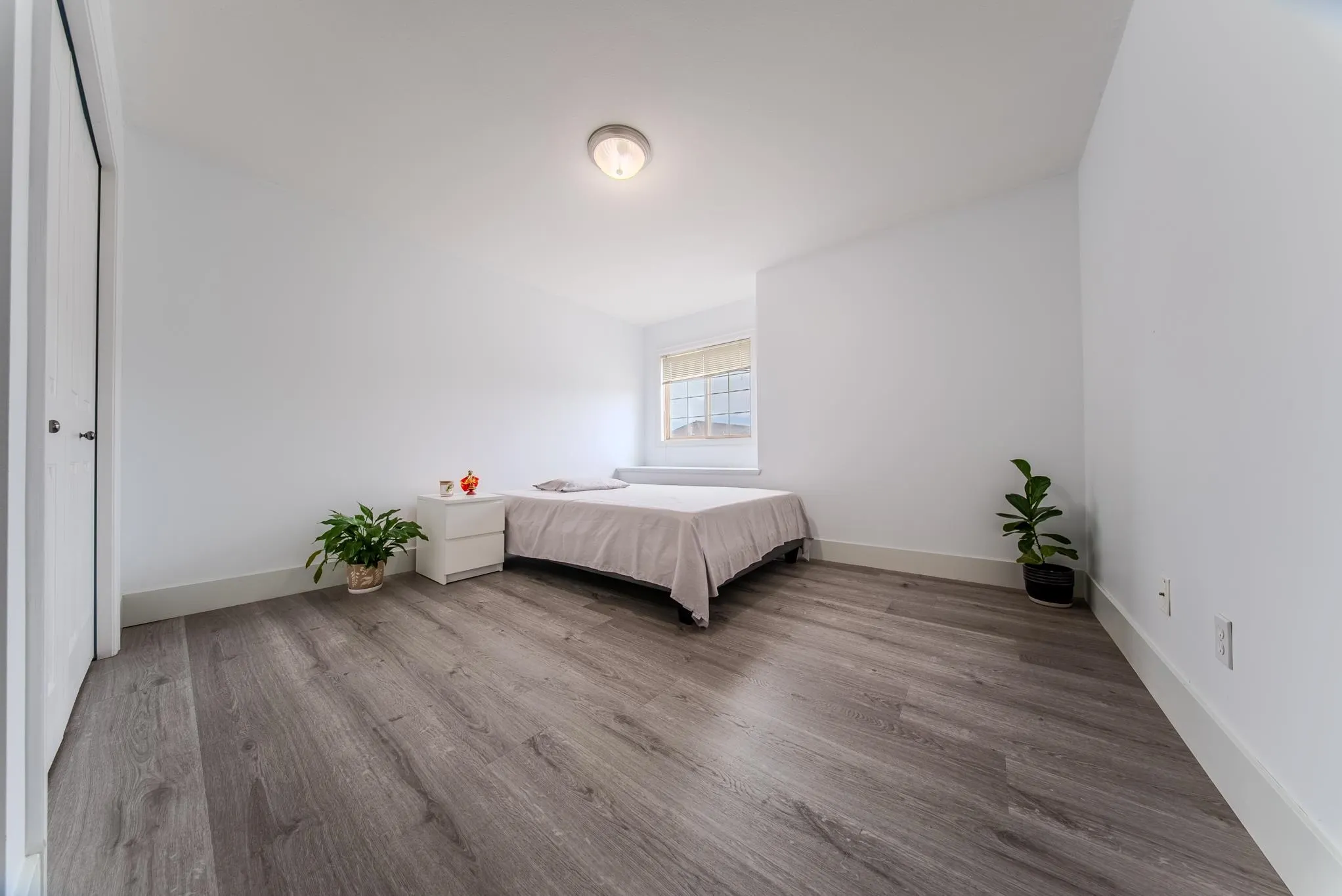 68 6887 Sheffield Way