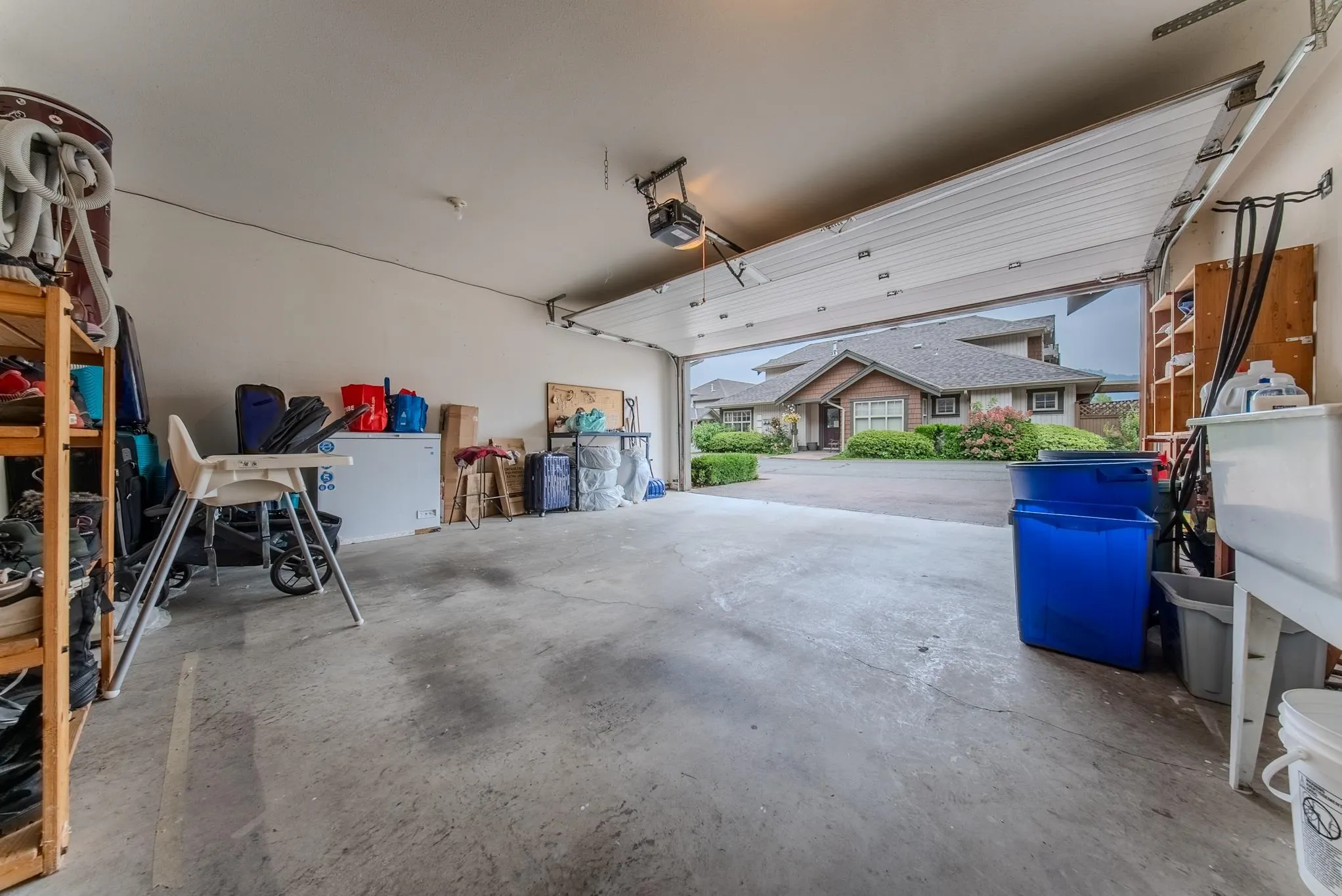 68 6887 Sheffield Way