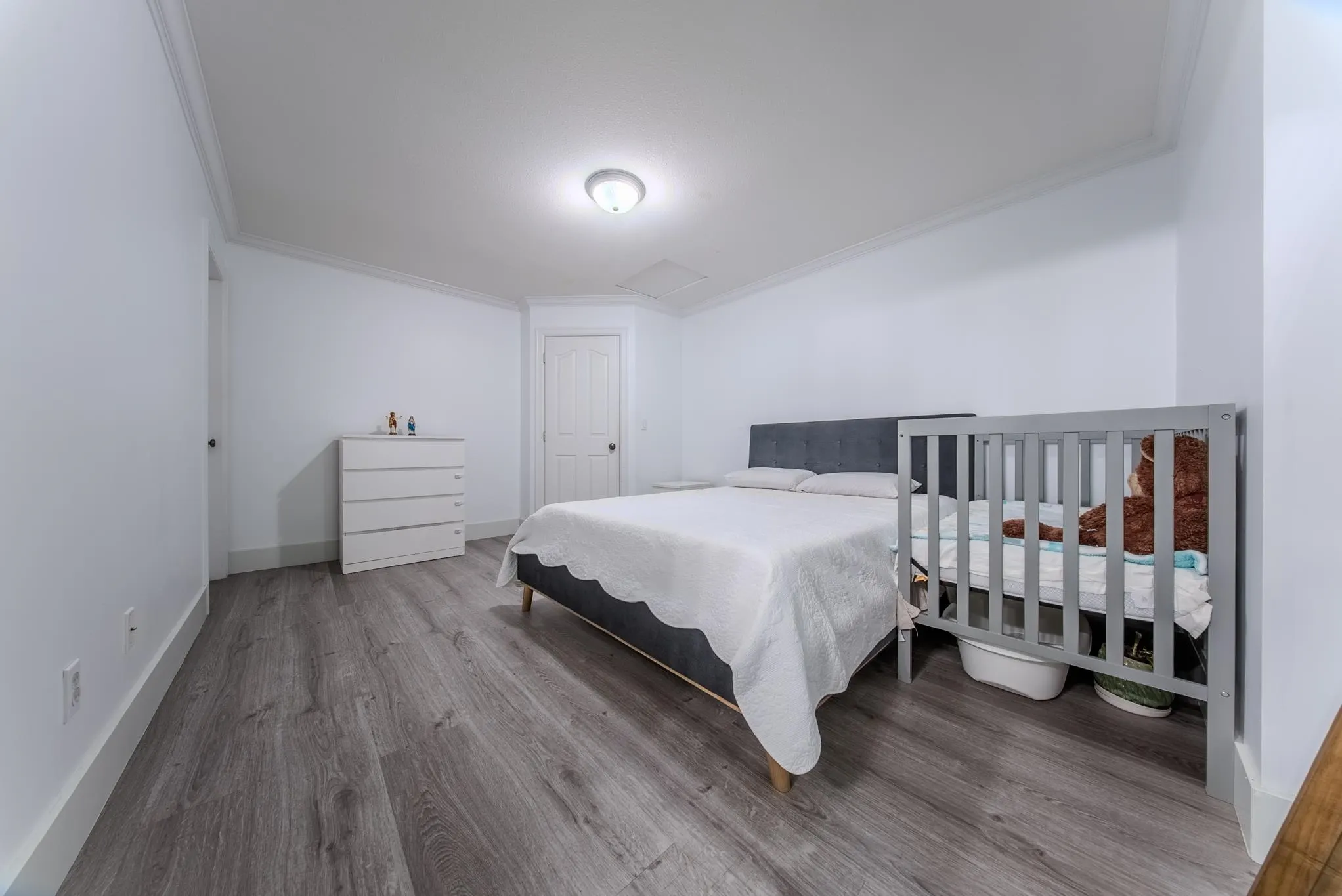 68 6887 Sheffield Way