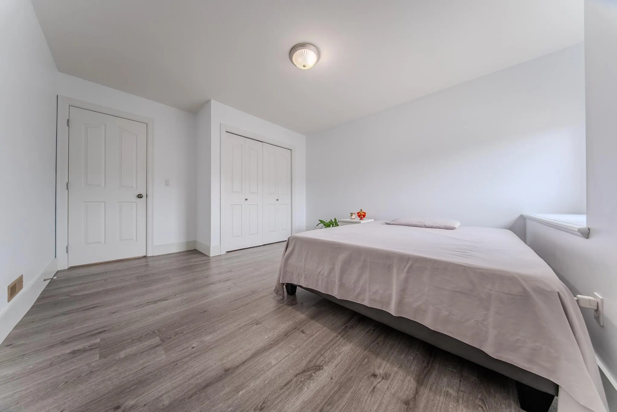 68 6887 Sheffield Way