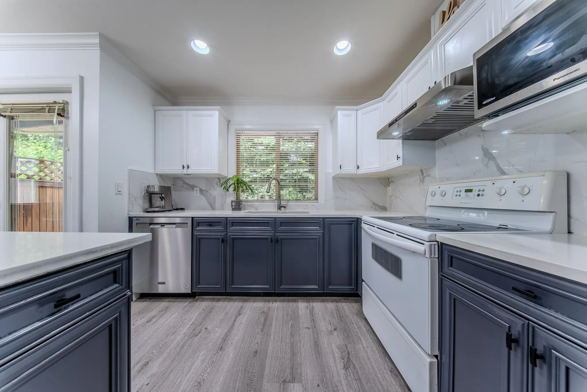 68 6887 Sheffield Way